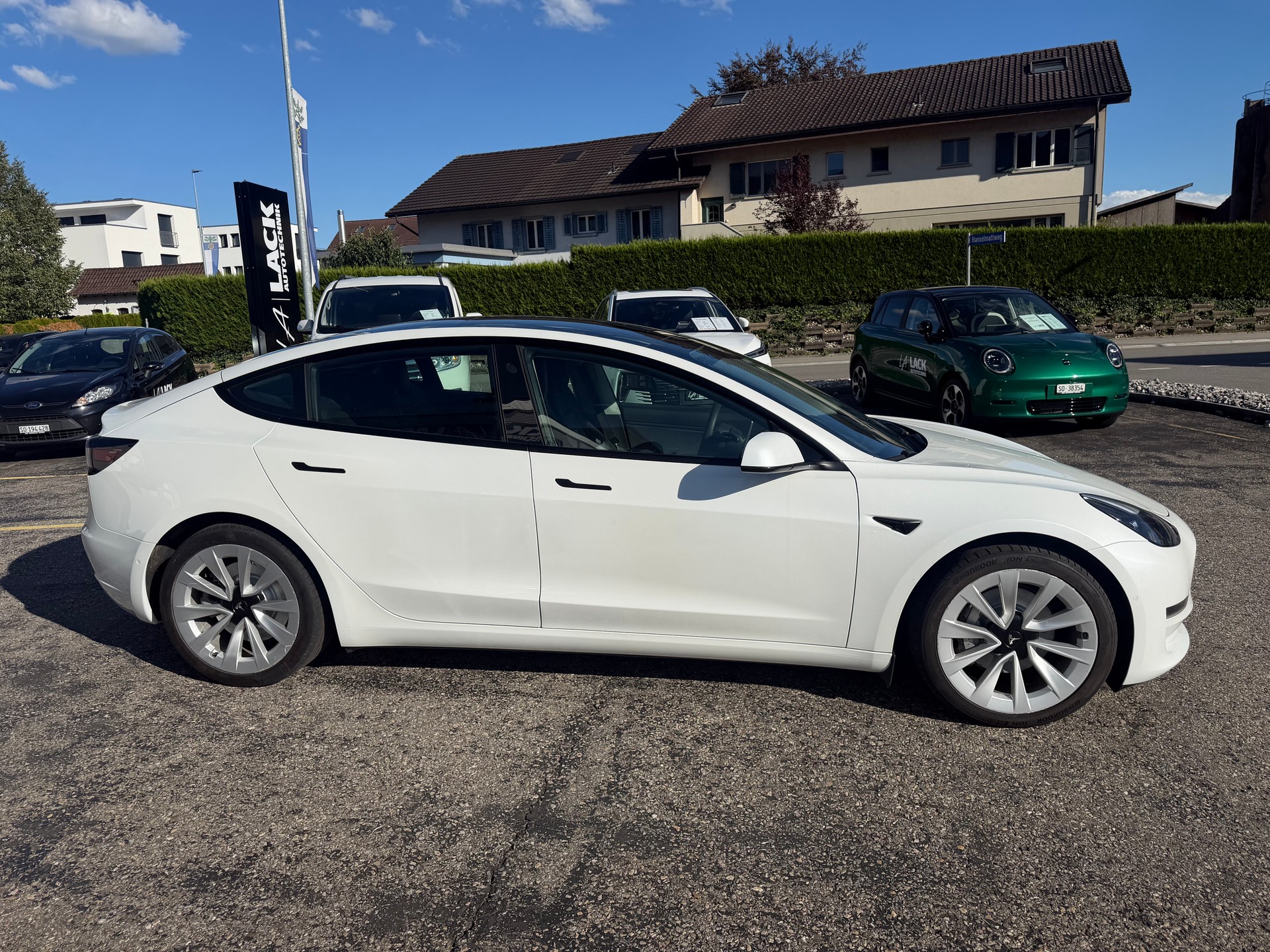 TESLA Model 3 Long Range Dual Motor AWD-image-5