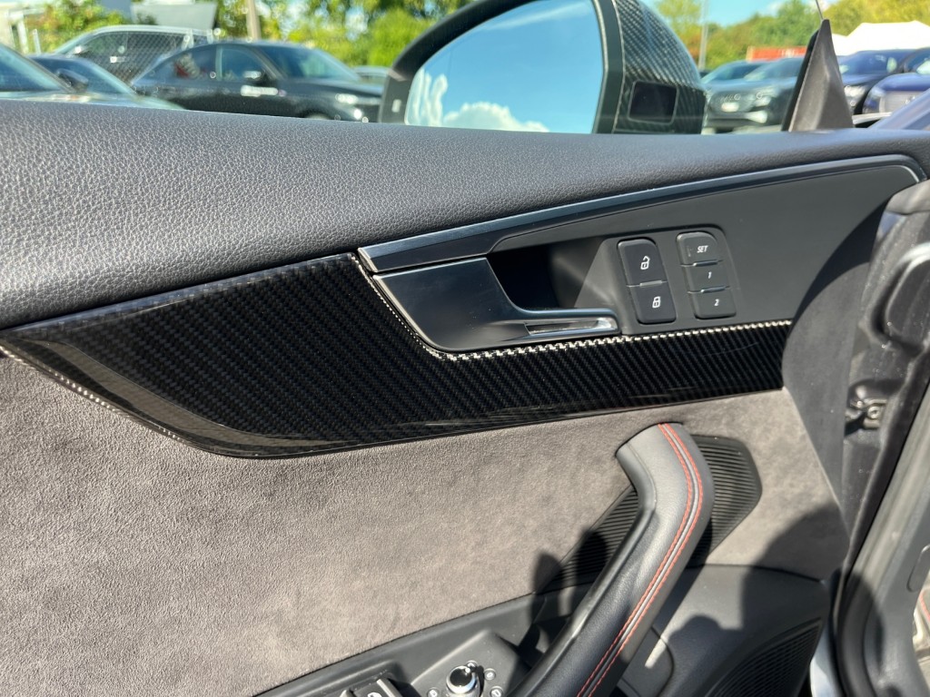 AUDI RS5 Sportback 2.9 TFSI quattro tiptronic-image-22