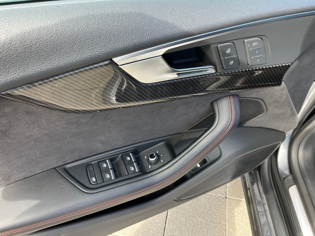 AUDI RS5 Sportback 2.9 TFSI quattro tiptronic-image-10