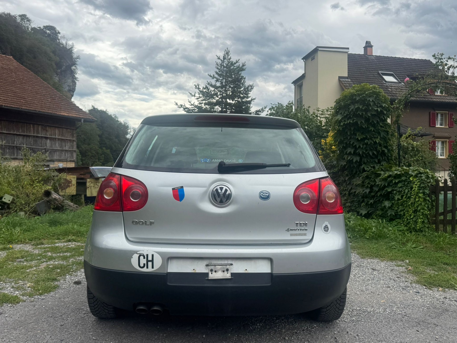 VW Golf 1.9TDI Sportline 4Motion-image-14