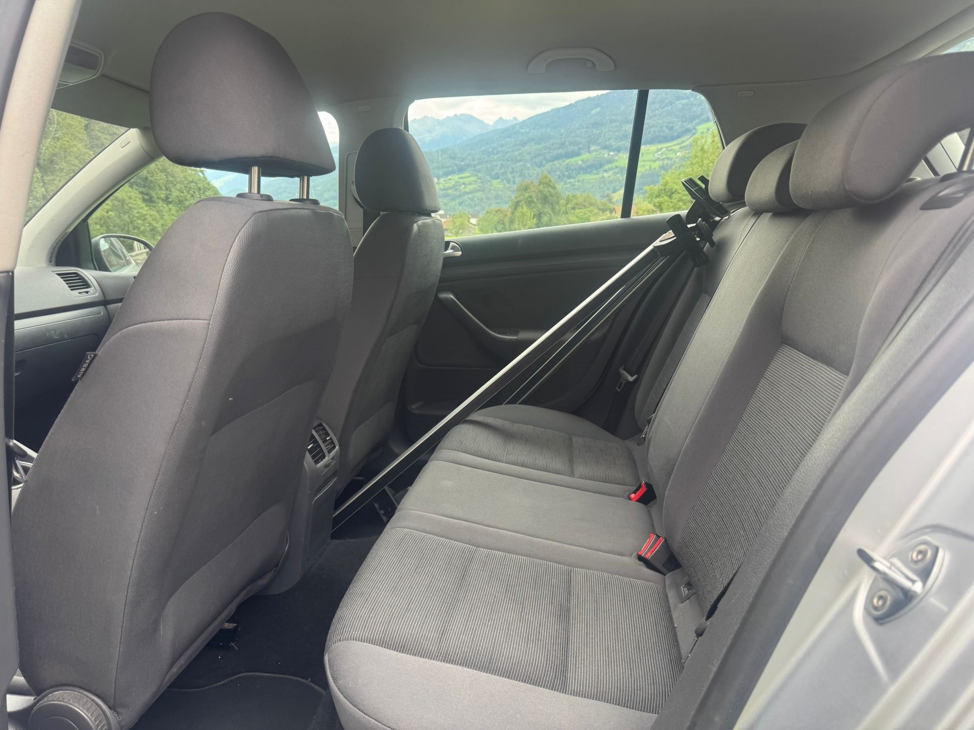 VW Golf 1.9TDI Sportline 4Motion-image-9