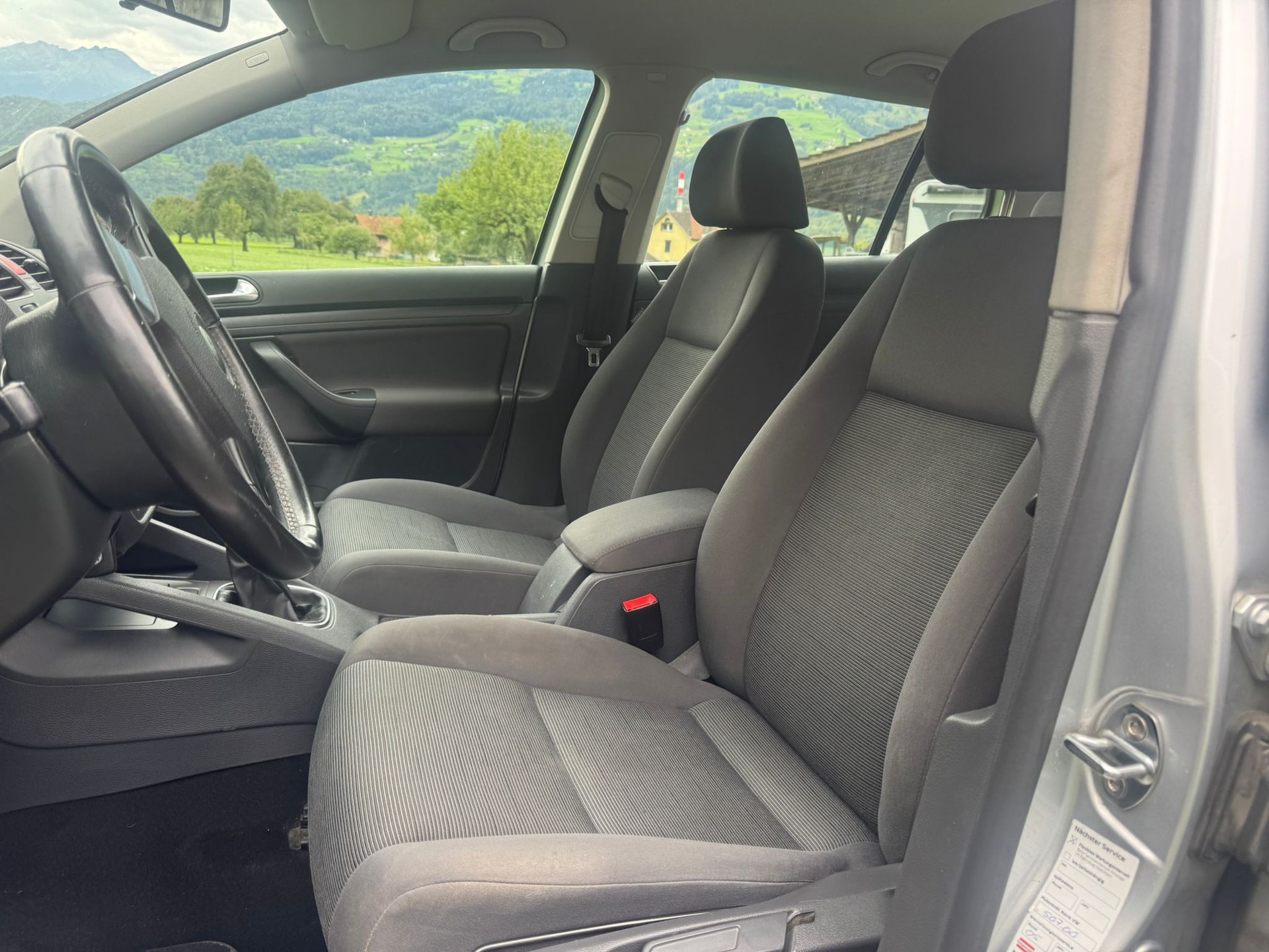 VW Golf 1.9TDI Sportline 4Motion-image-8