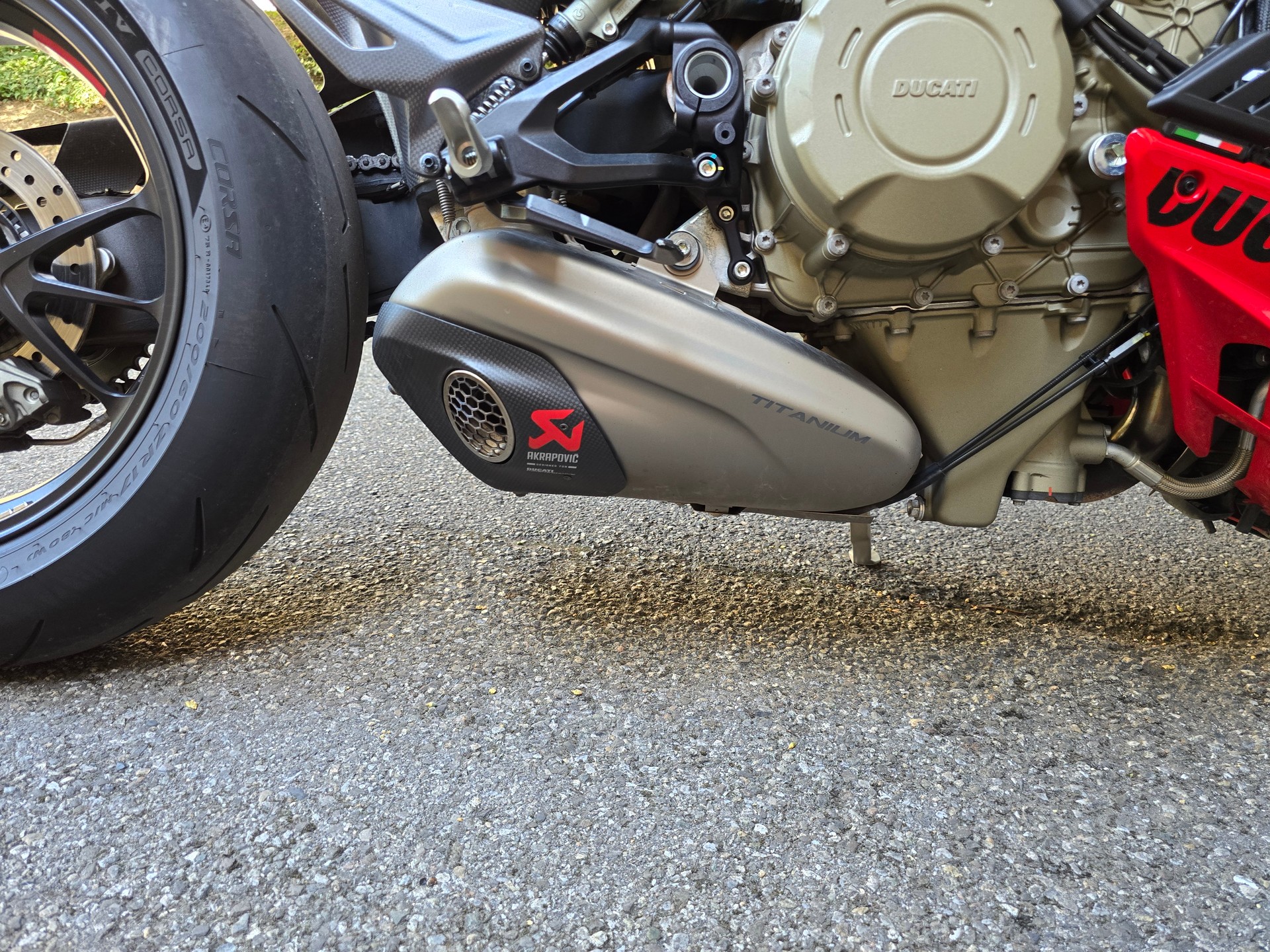 DUCATI Streetfighter V4 S-image-14