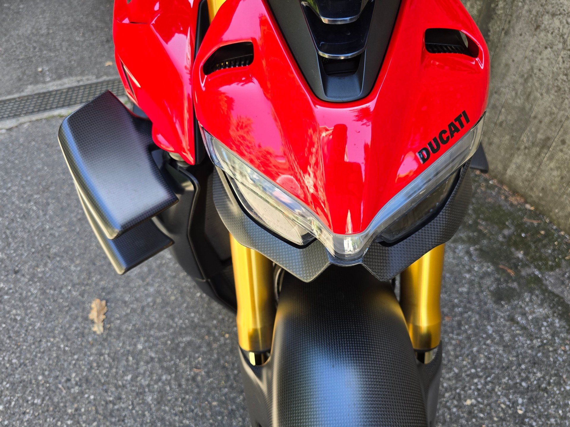 DUCATI Streetfighter V4 S-image-9