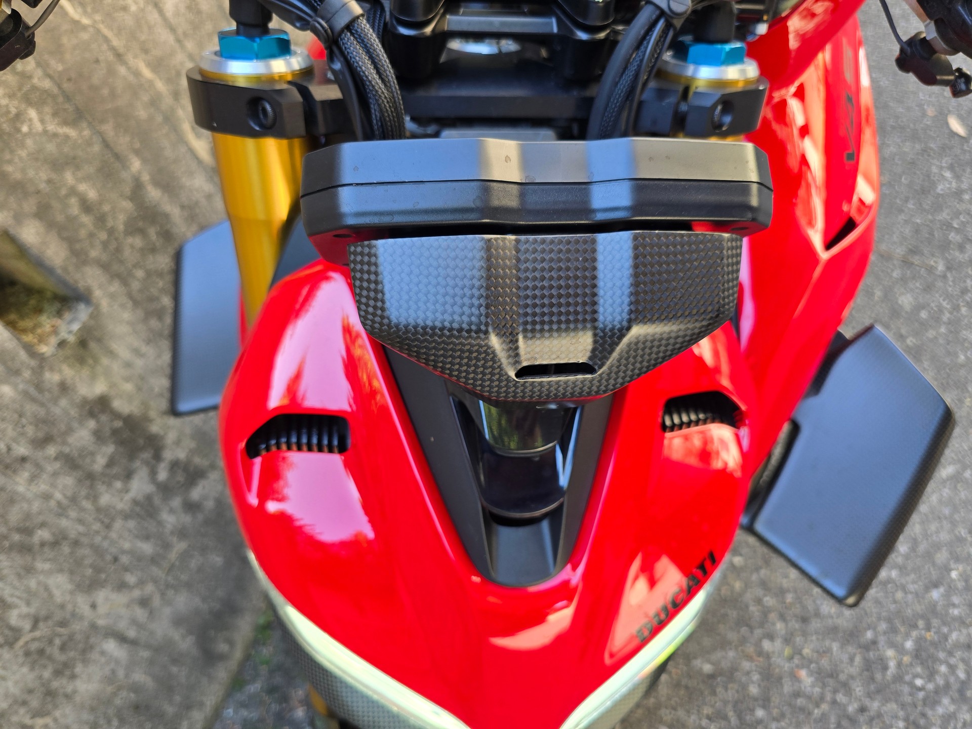DUCATI Streetfighter V4 S-image-13