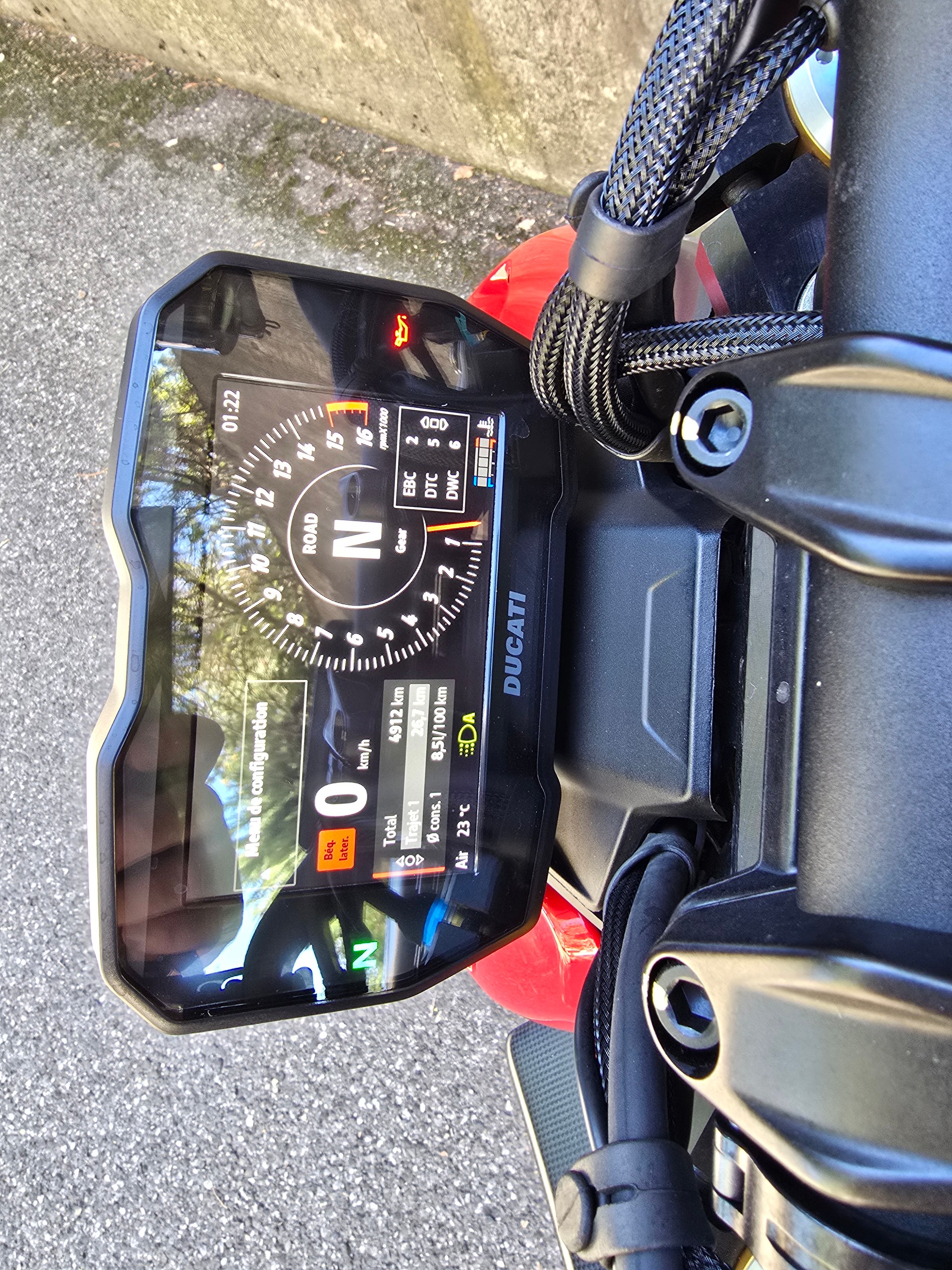DUCATI Streetfighter V4 S-image-4