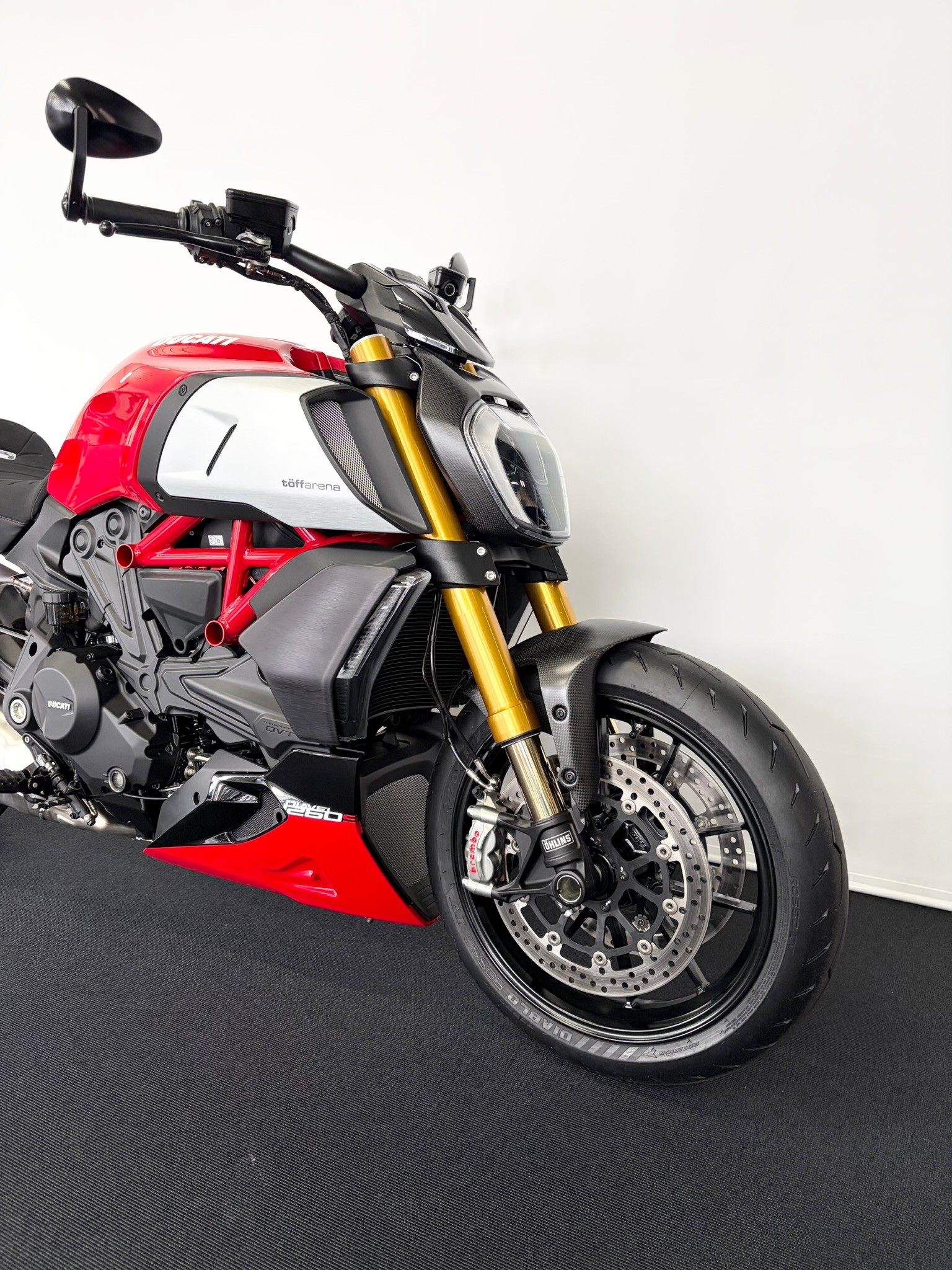 DUCATI Diavel 1260 S-image-2