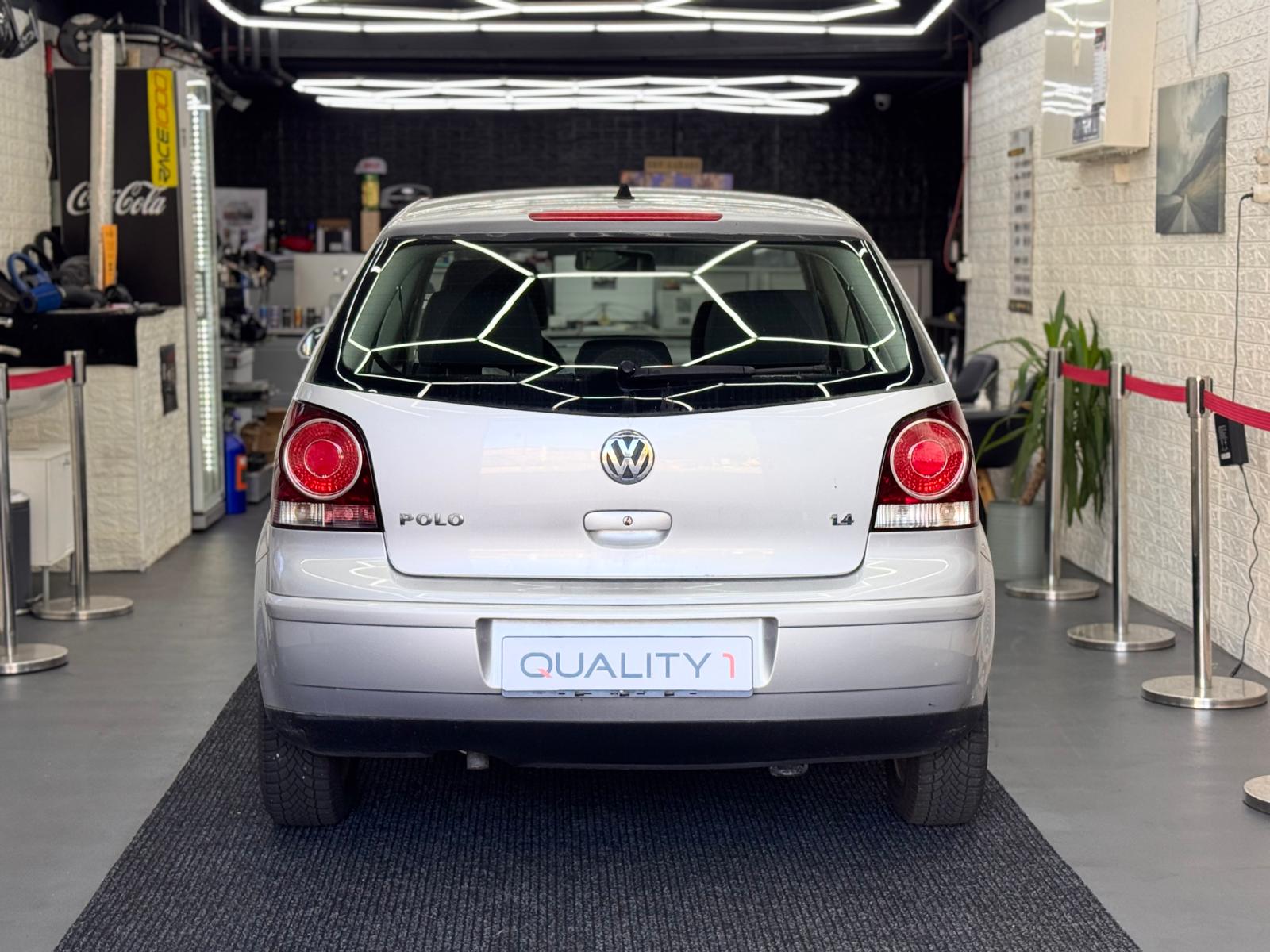 VW Polo 1.4 16V Comfortline-image-4