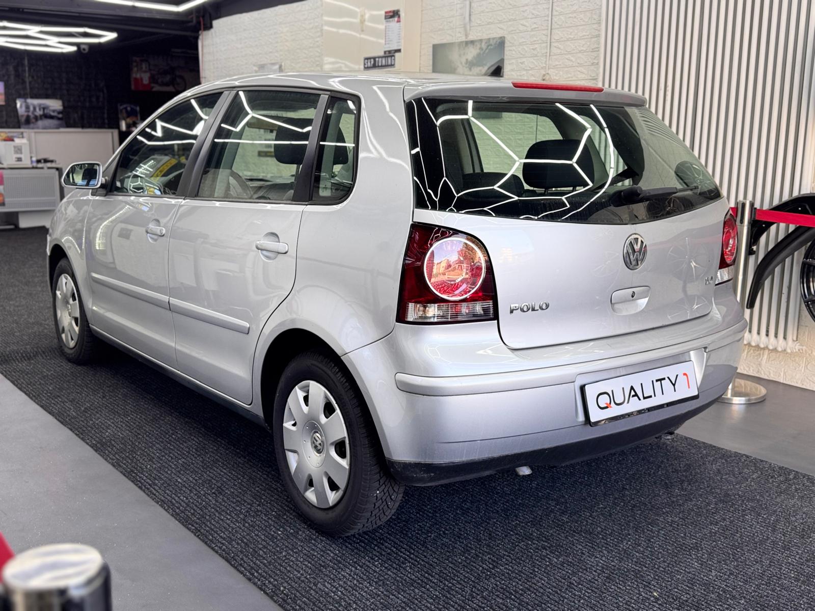 VW Polo 1.4 16V Comfortline-image-3