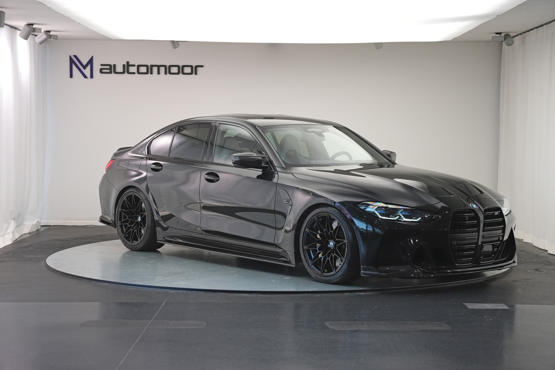 BMW M3 Competition M xDrive *Keramik* *Carbon* *CH-Fahrzeug*-showroom-element-2