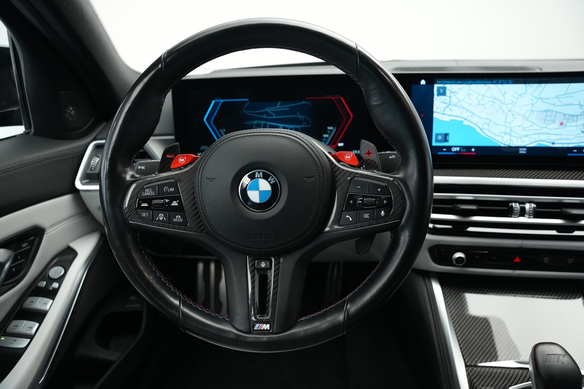 BMW M3 Competition M xDrive *Keramik* *Carbon* *CH-Fahrzeug*-image-11
