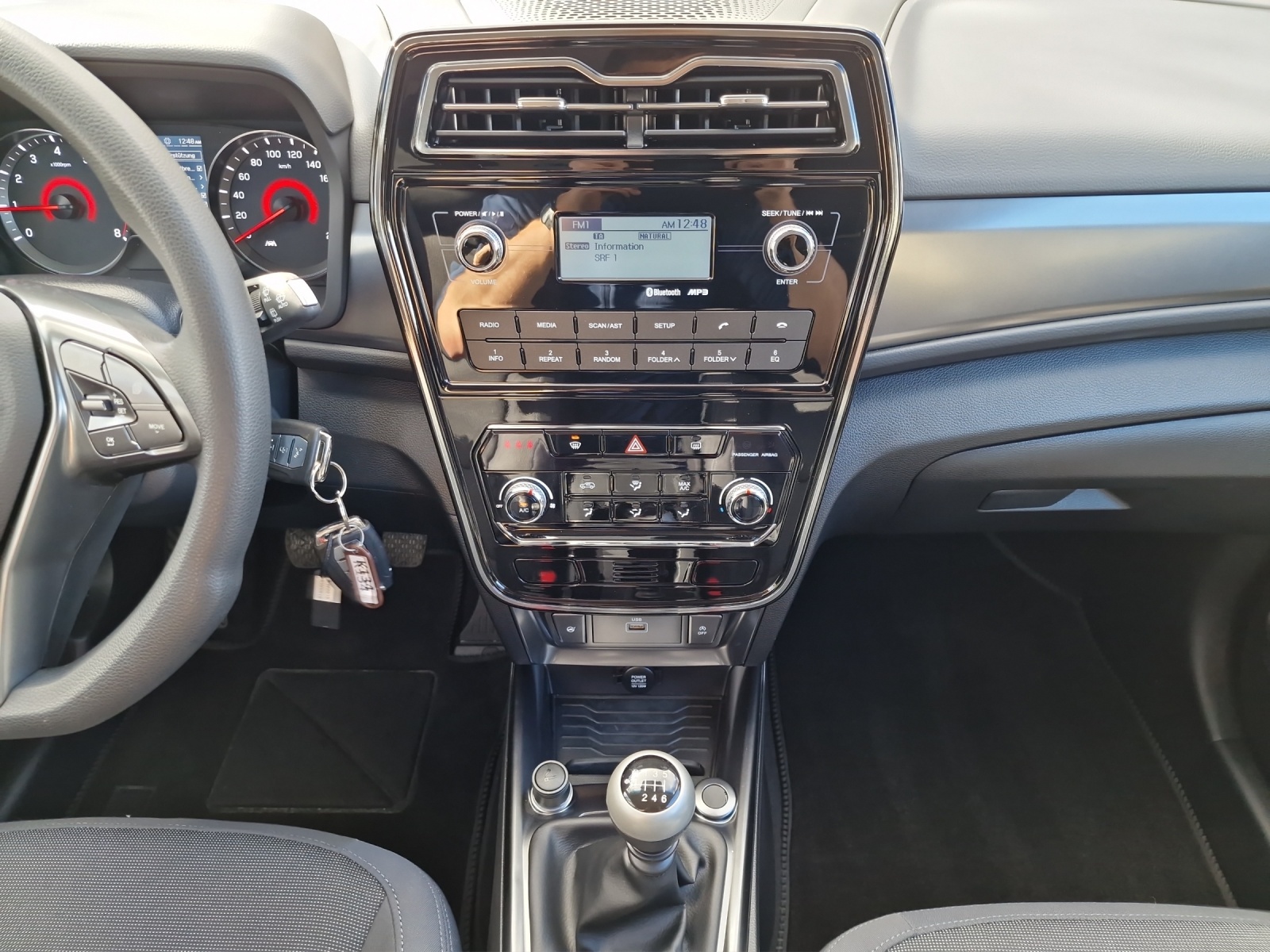 KGM-SsangYong Tivoli 1.2 T-Gdi Crystal-image-6