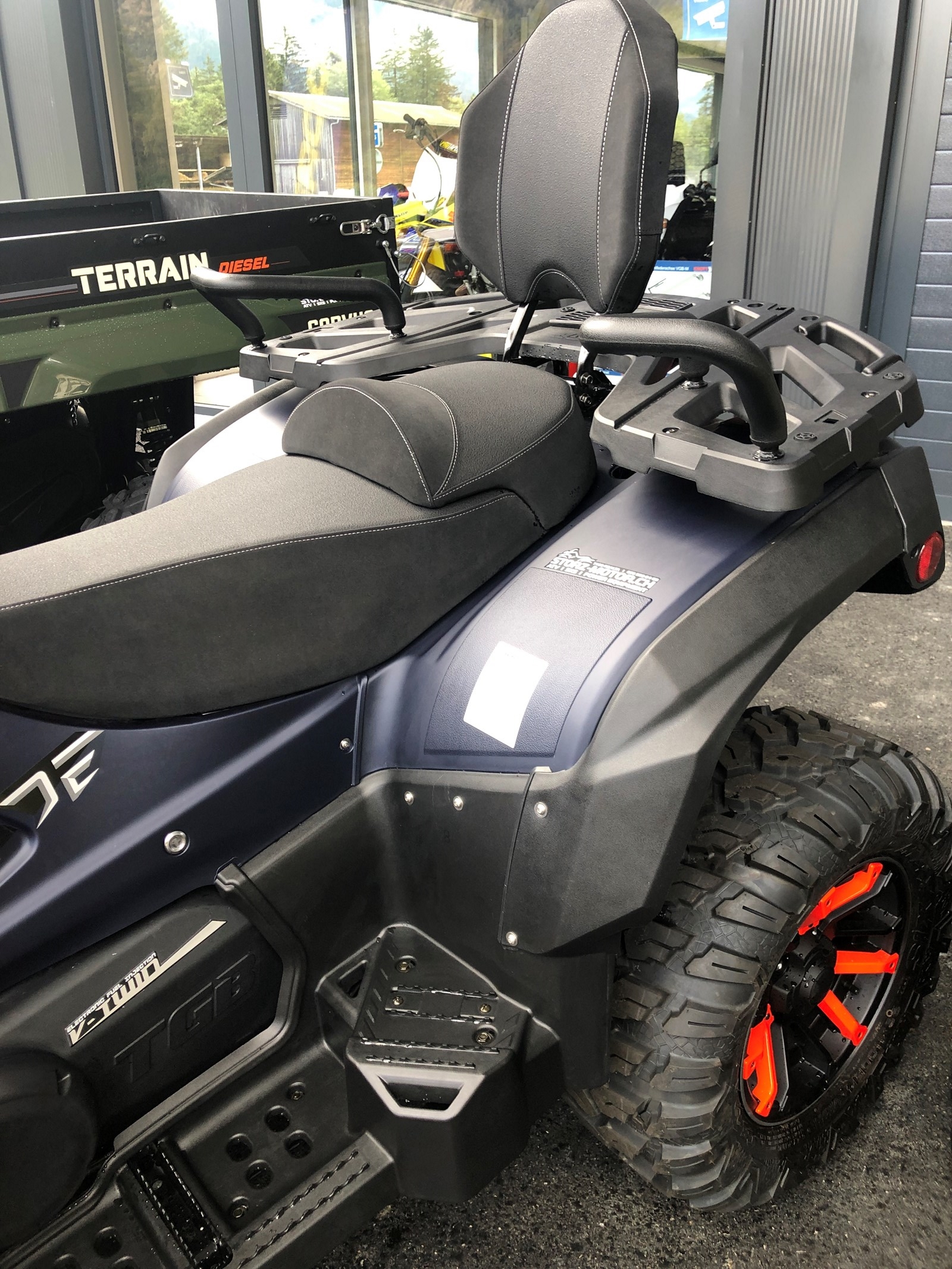 TGB Blade 1000 EFI LT Touring 4x4-image-5