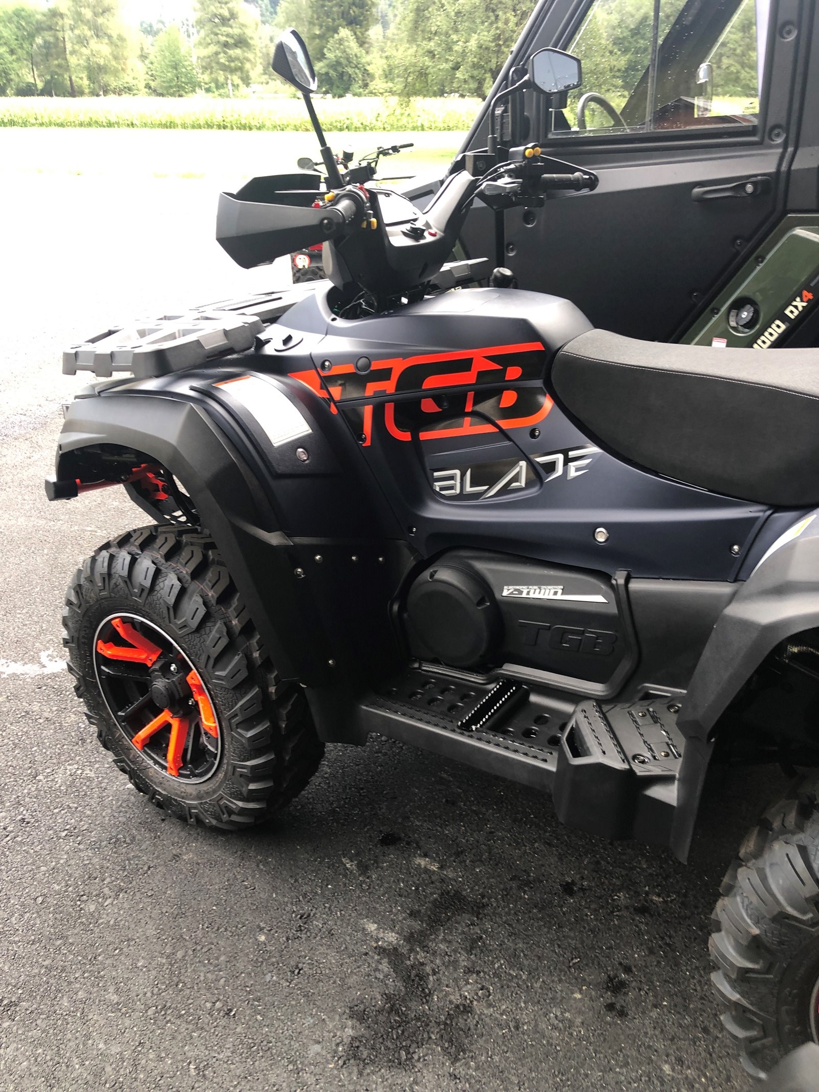 TGB Blade 1000 EFI LT Touring 4x4-image-1
