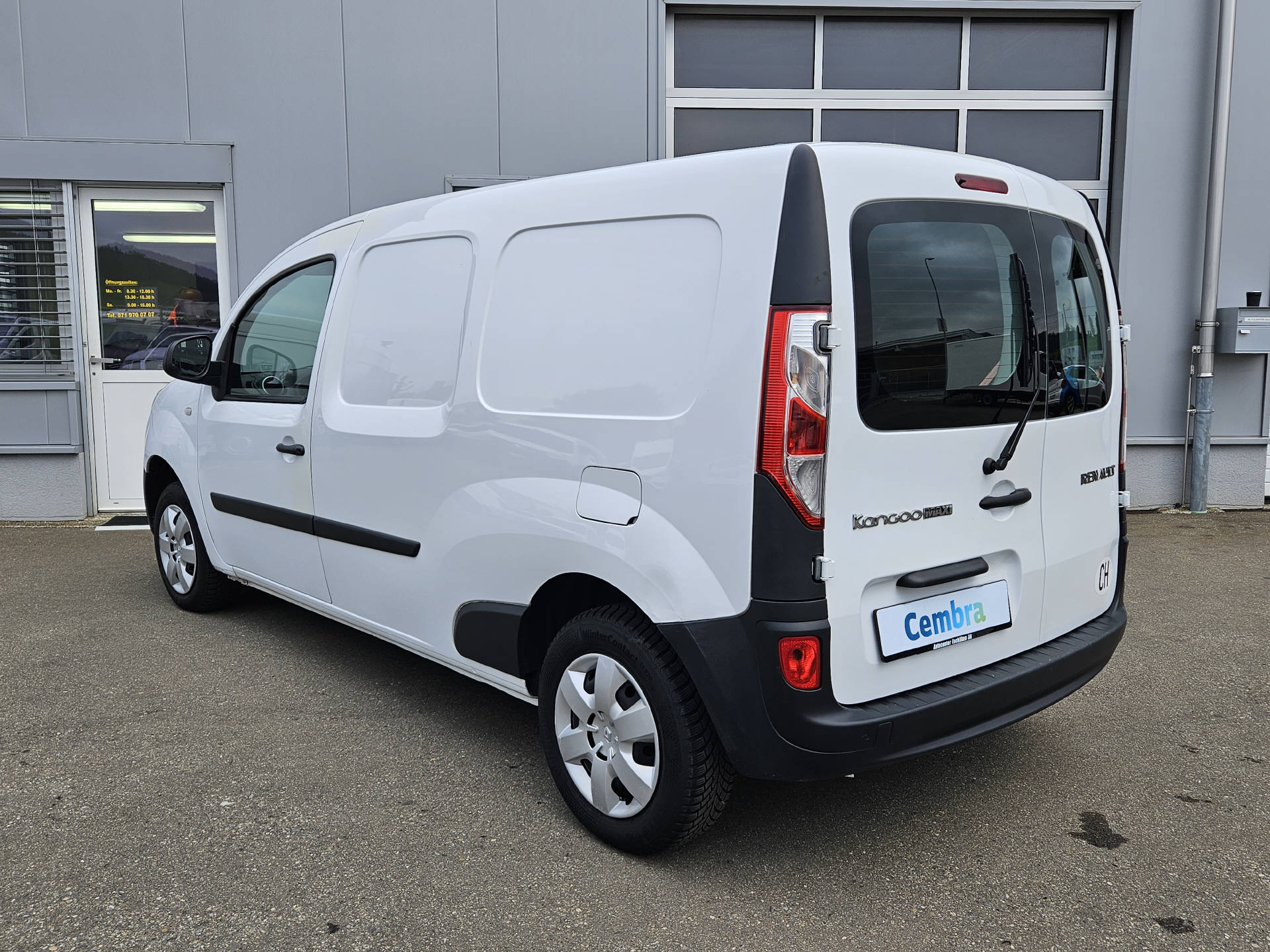 RENAULT KANGOO Expr. Maxi 1.5 dCi 95 Business S/S * 6 - Gangschaltung * Klima * Tempomat *-image-5