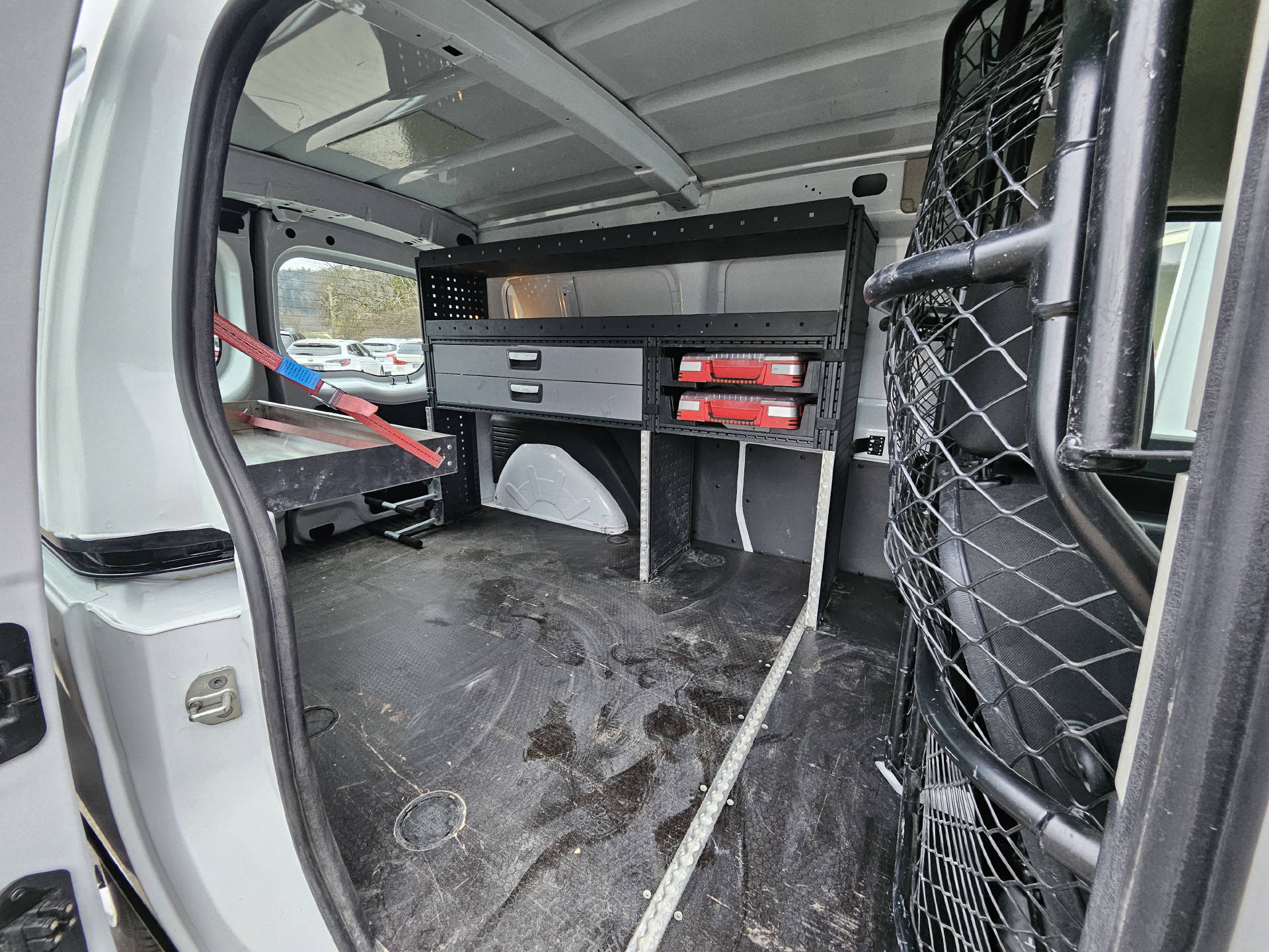 RENAULT KANGOO Expr. Maxi 1.5 dCi 95 Business S/S * 6 - Gangschaltung * Klima * Tempomat *-image-9