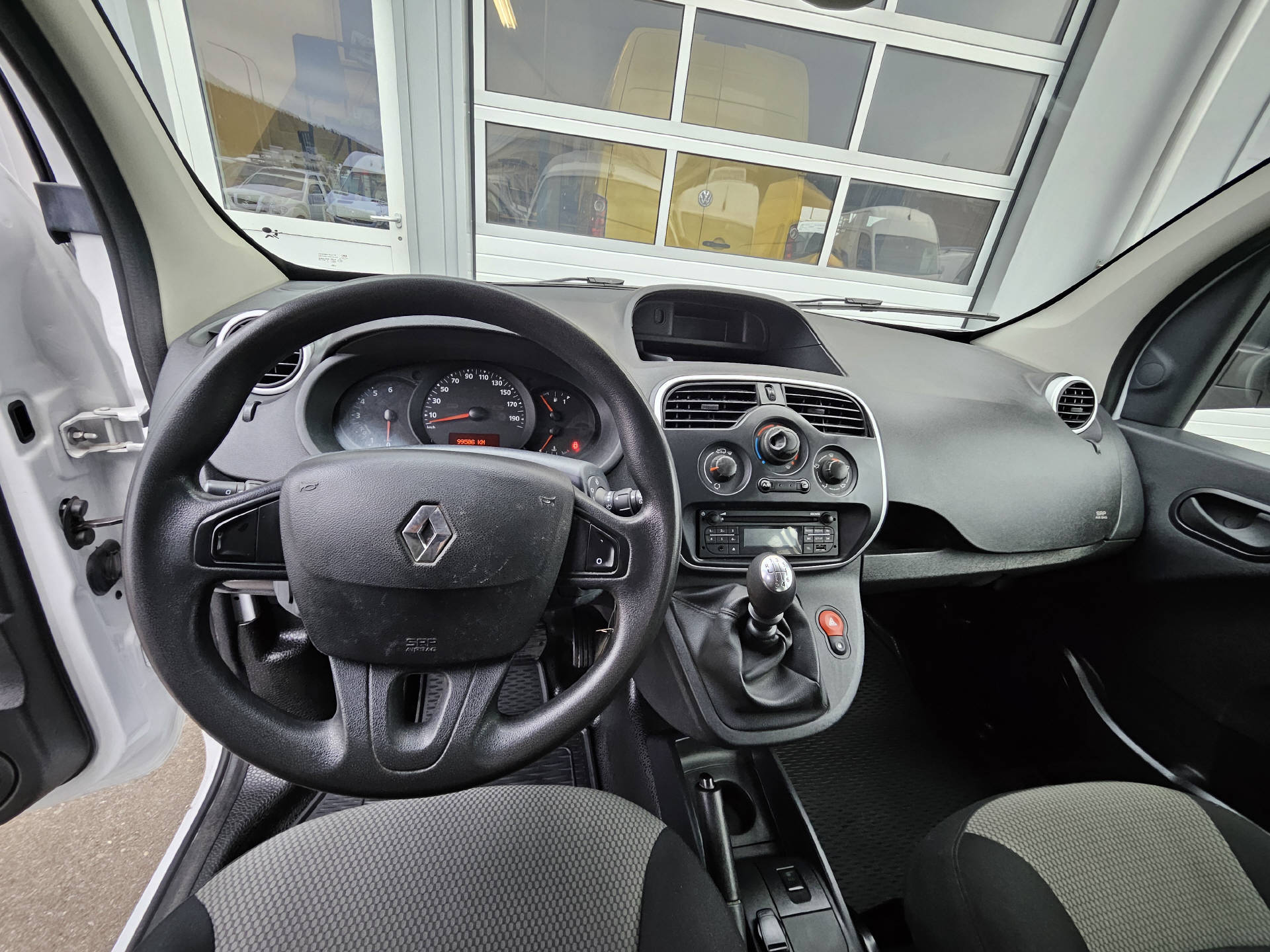 RENAULT KANGOO Expr. Maxi 1.5 dCi 95 Business S/S * 6 - Gangschaltung * Klima * Tempomat *-image-11
