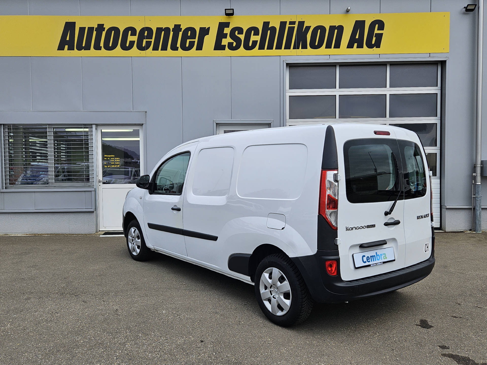 RENAULT KANGOO Expr. Maxi 1.5 dCi 95 Business S/S * 6 - Gangschaltung * Klima * Tempomat *-image-4