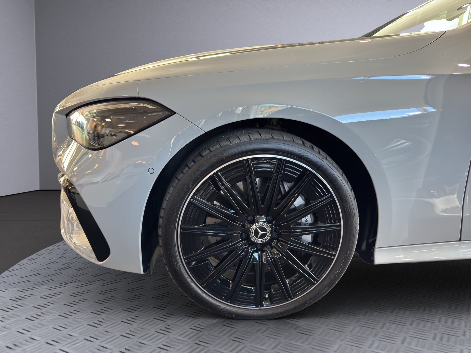 MERCEDES-BENZ CLE 450 Cabrio 4Matic 9G-Tronic-showroom-element-2