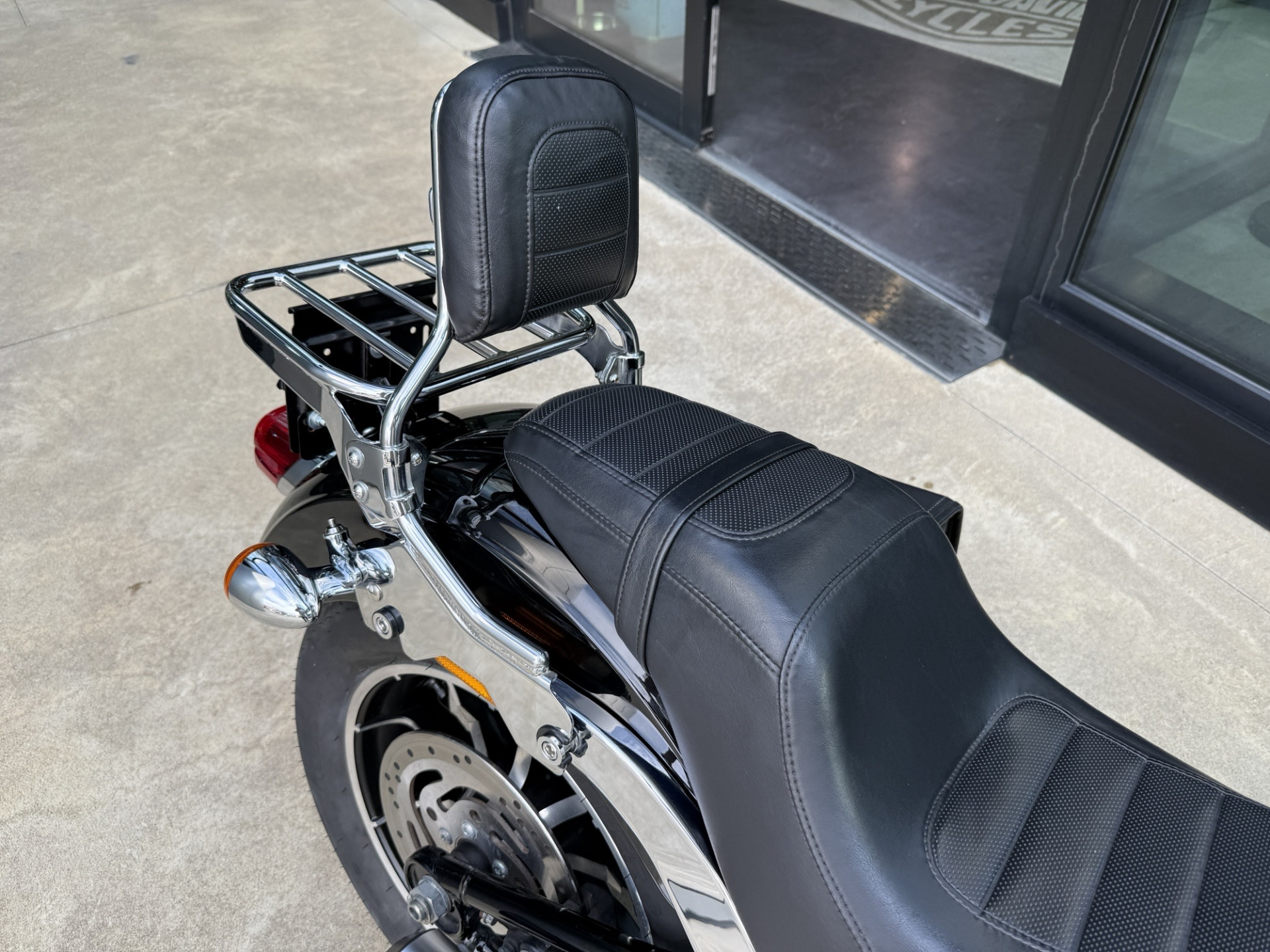 HARLEY-DAVIDSON FXLR 1745 Low Rider 107-image-3