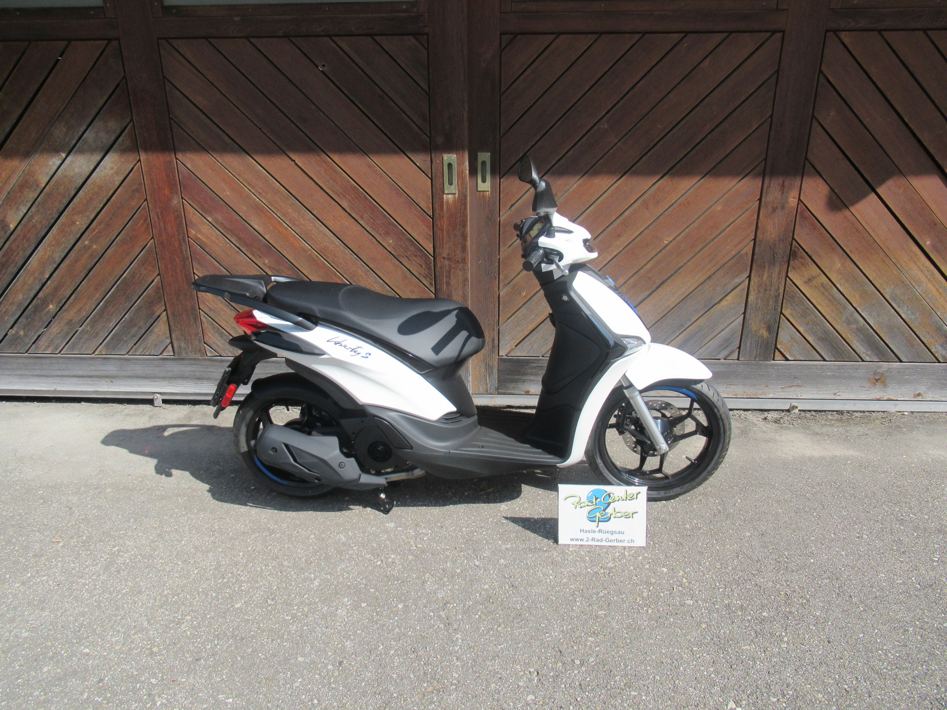 PIAGGIO Liberty 125 Sport-image-1