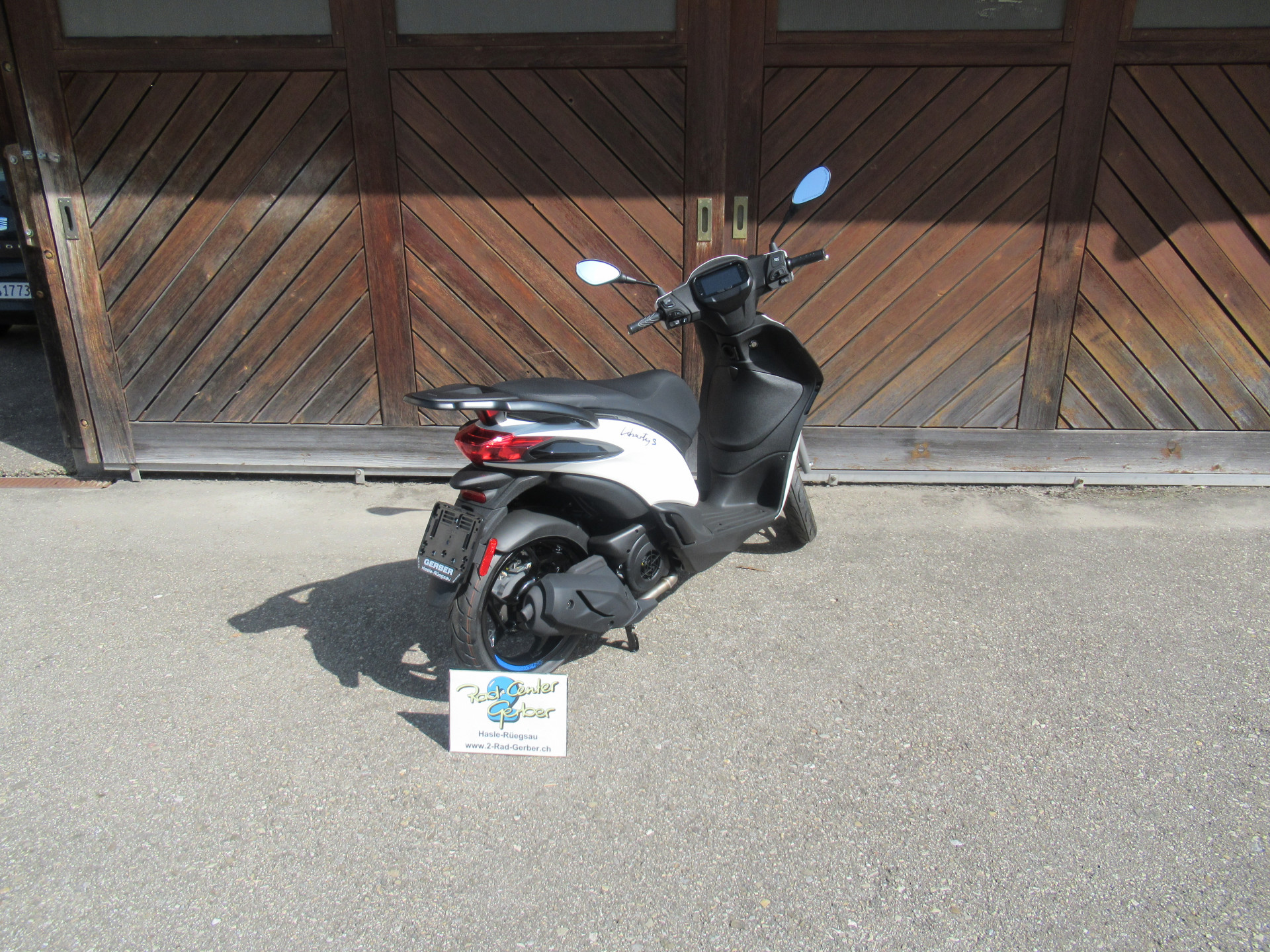 PIAGGIO Liberty 125 Sport-image-3