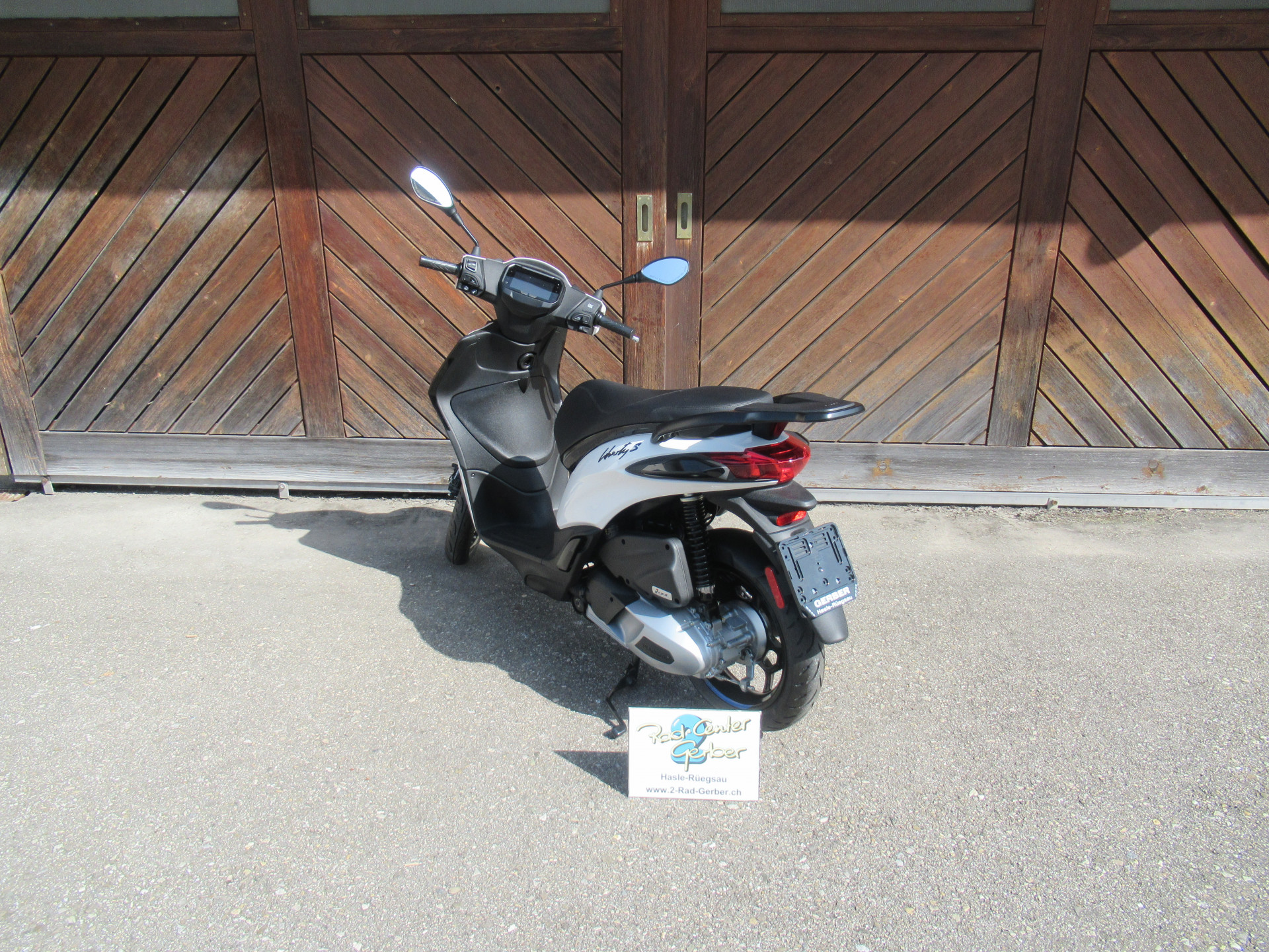 PIAGGIO Liberty 125 Sport-image-4