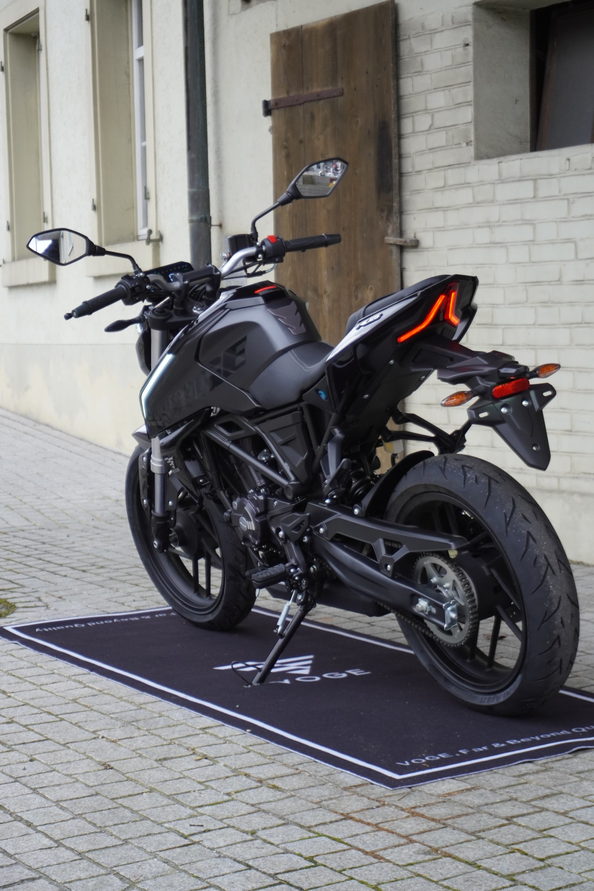 VOGE sofort verfügbar 125R Naked-image-3