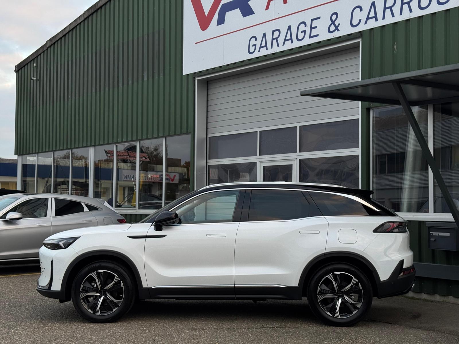 BAIC X7 1.5 Luxury-showroom-element-1