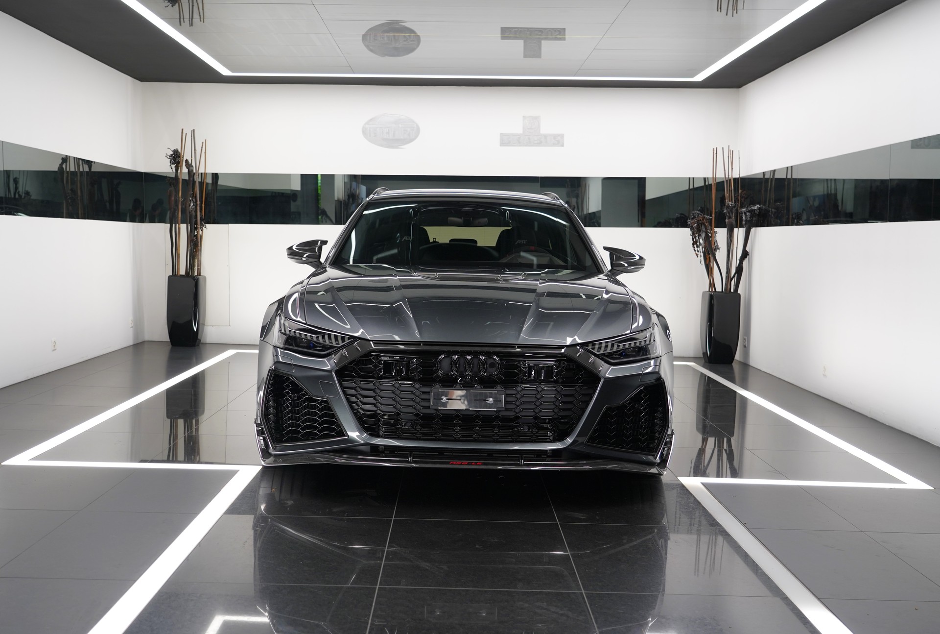 AUDI RS6 Avant 4.0 TFSI V8 qu ABT LE 1000-showroom-element-2