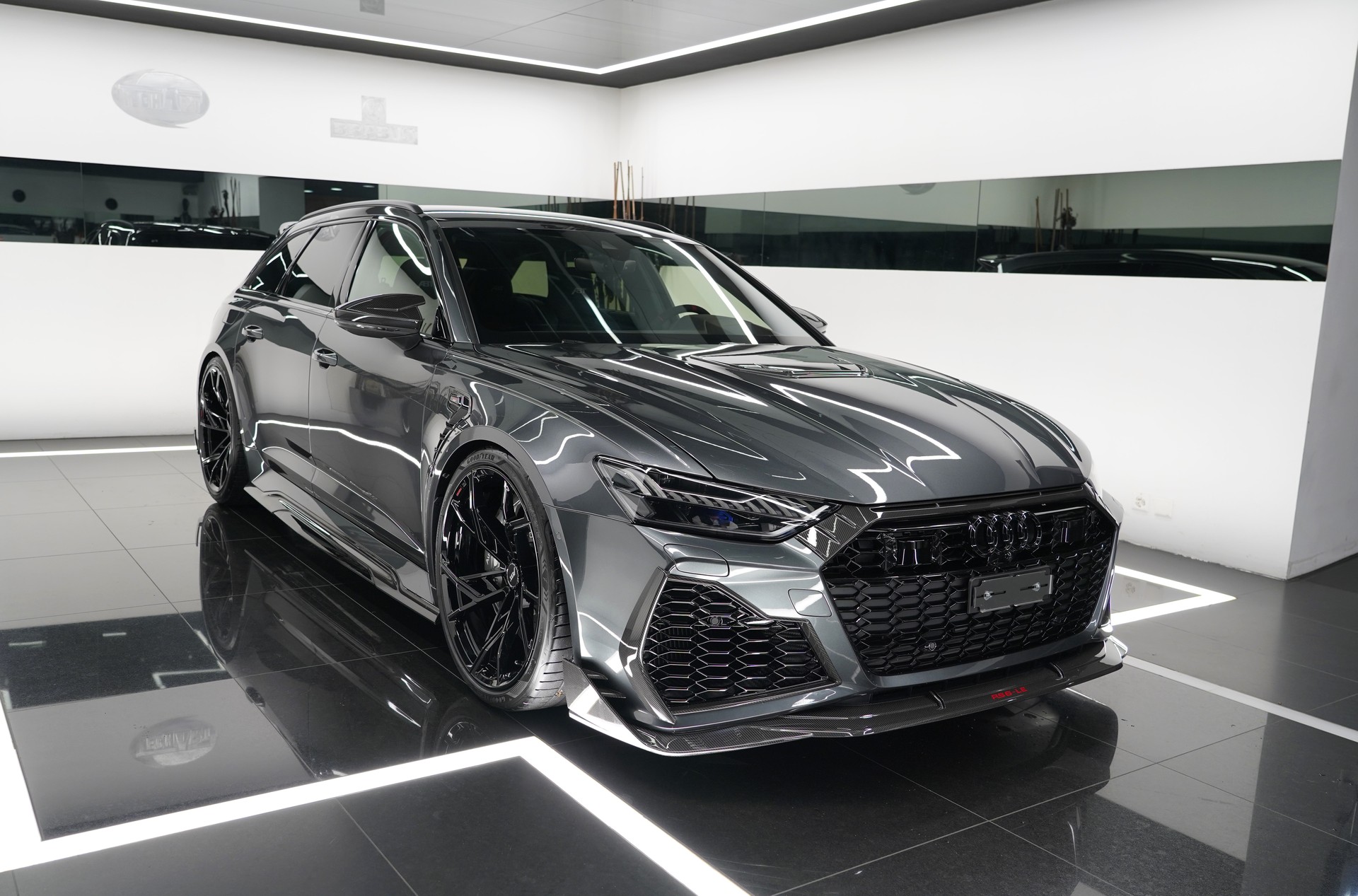 AUDI RS6 Avant 4.0 TFSI V8 qu ABT LE 1000-showroom-element-1