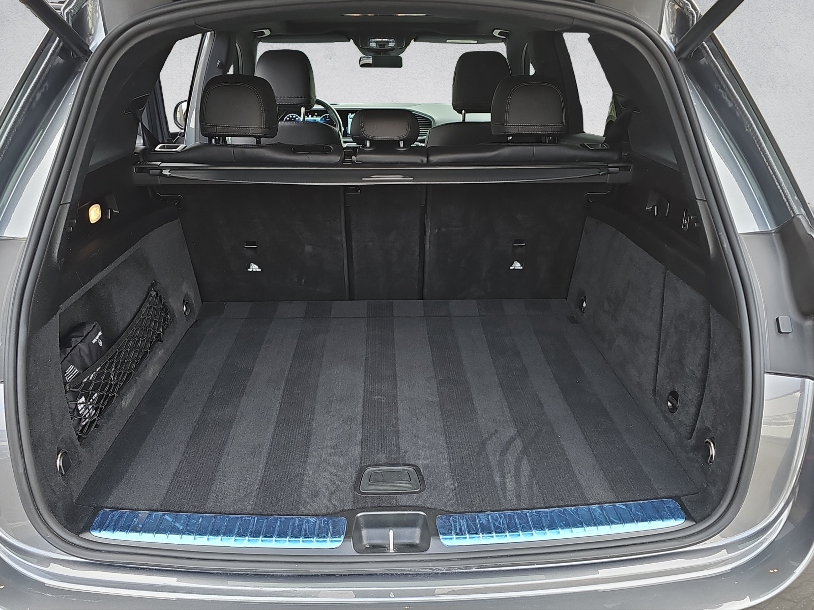 MERCEDES-BENZ GLE 300 d 4Matic 9G-Tronic-image-16