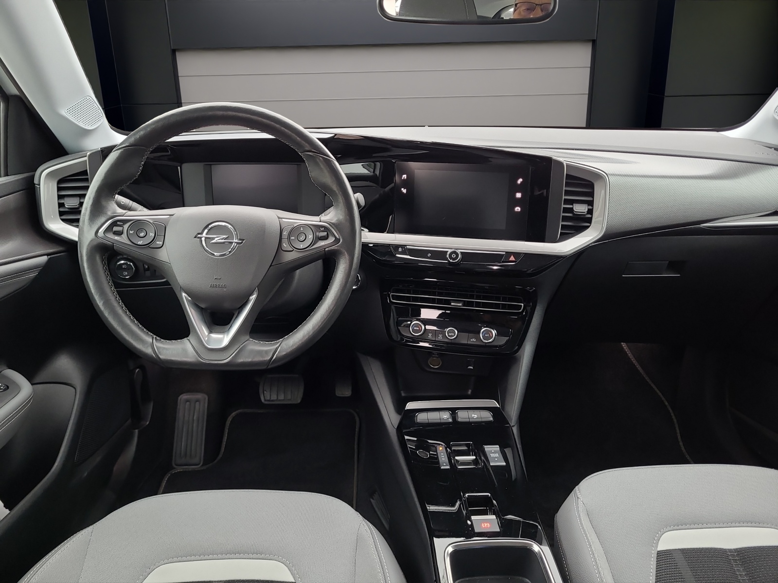 OPEL Mokka e Elegance-image-5