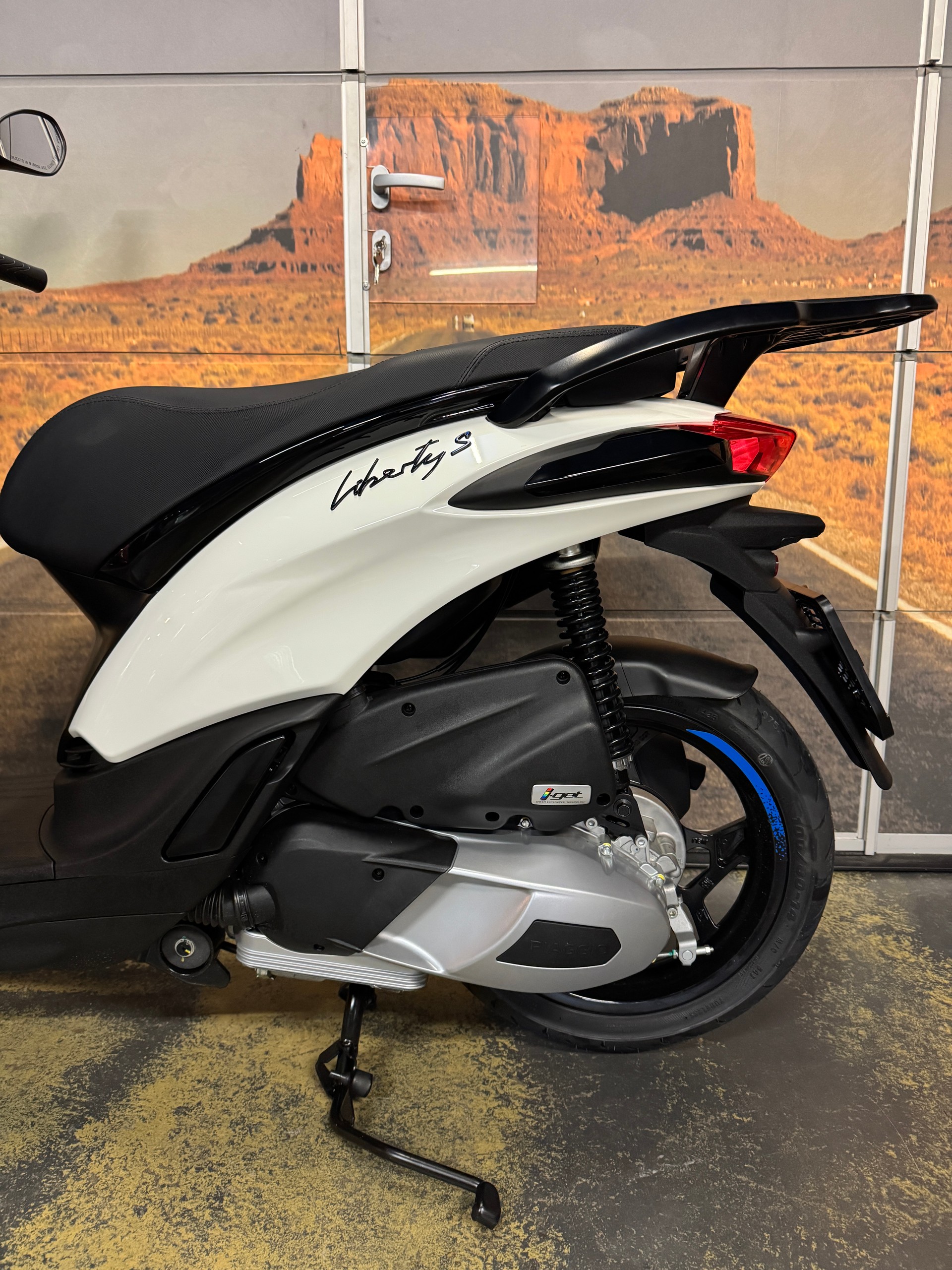 PIAGGIO Liberty 125 Sport E5+-image-5