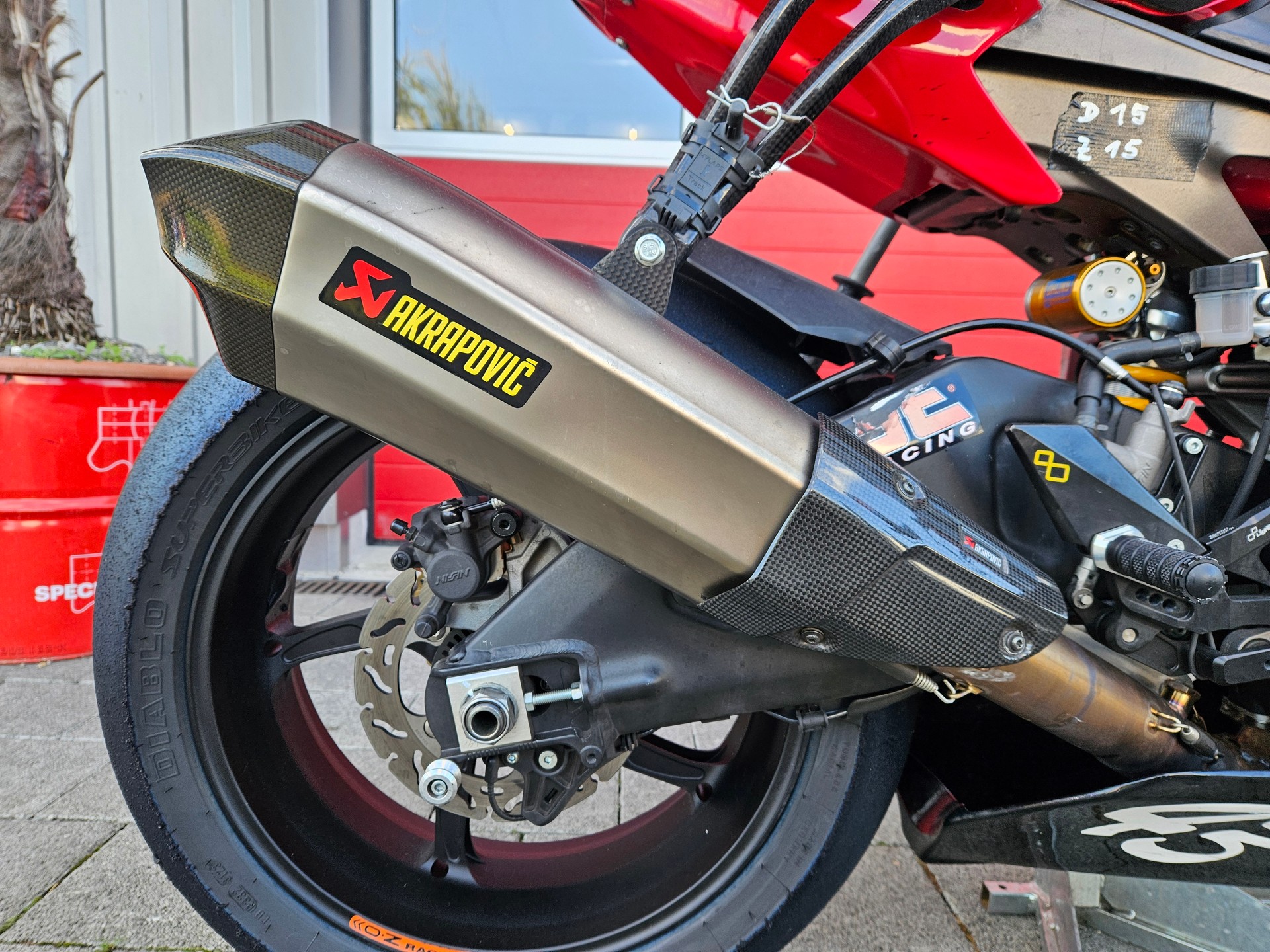 YAMAHA YZF-R1 ABS-image-6