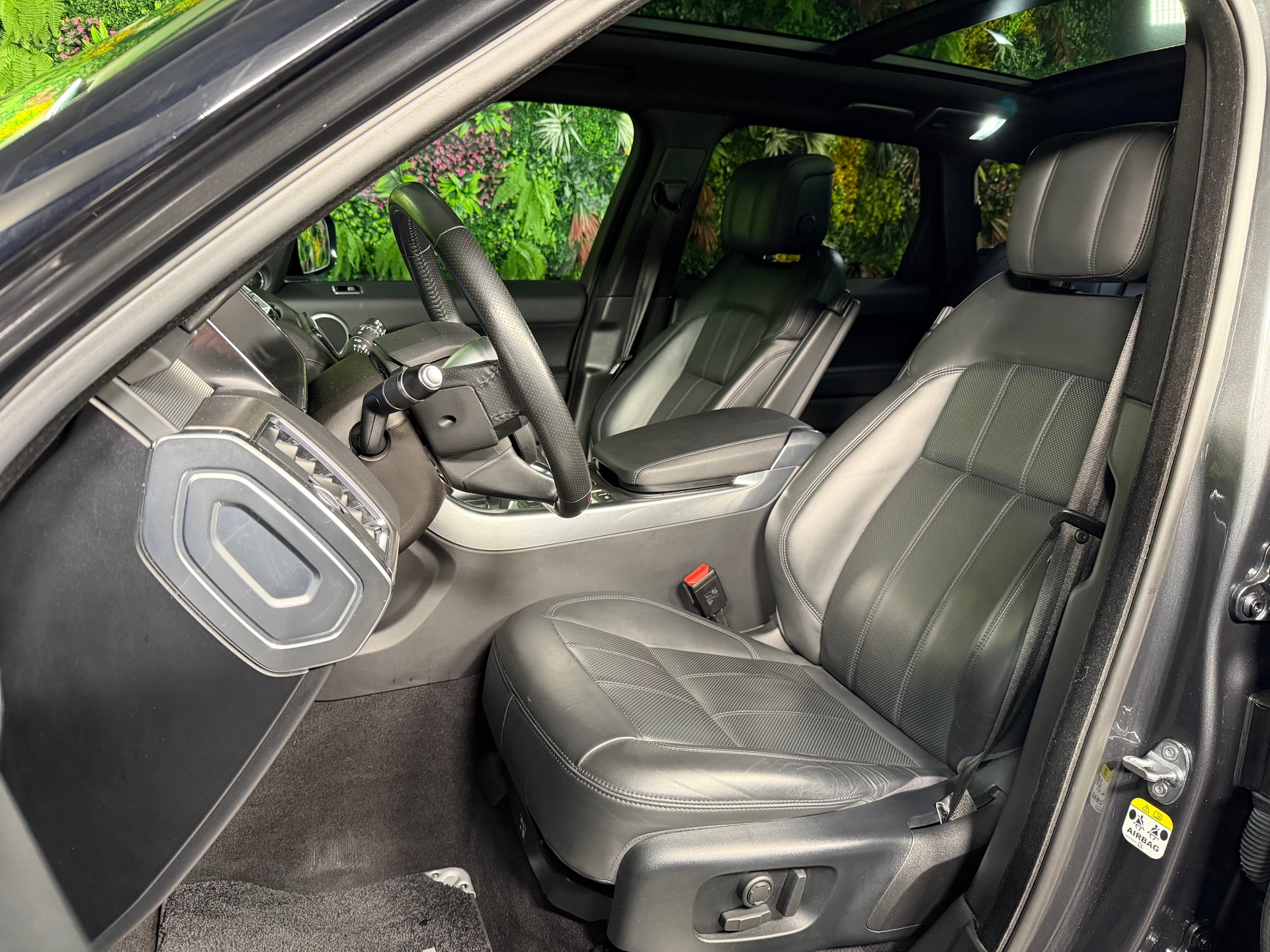 LAND ROVER Range Rover Sport 3.0 SDV6 HSE Dynamic Automatic-image-13