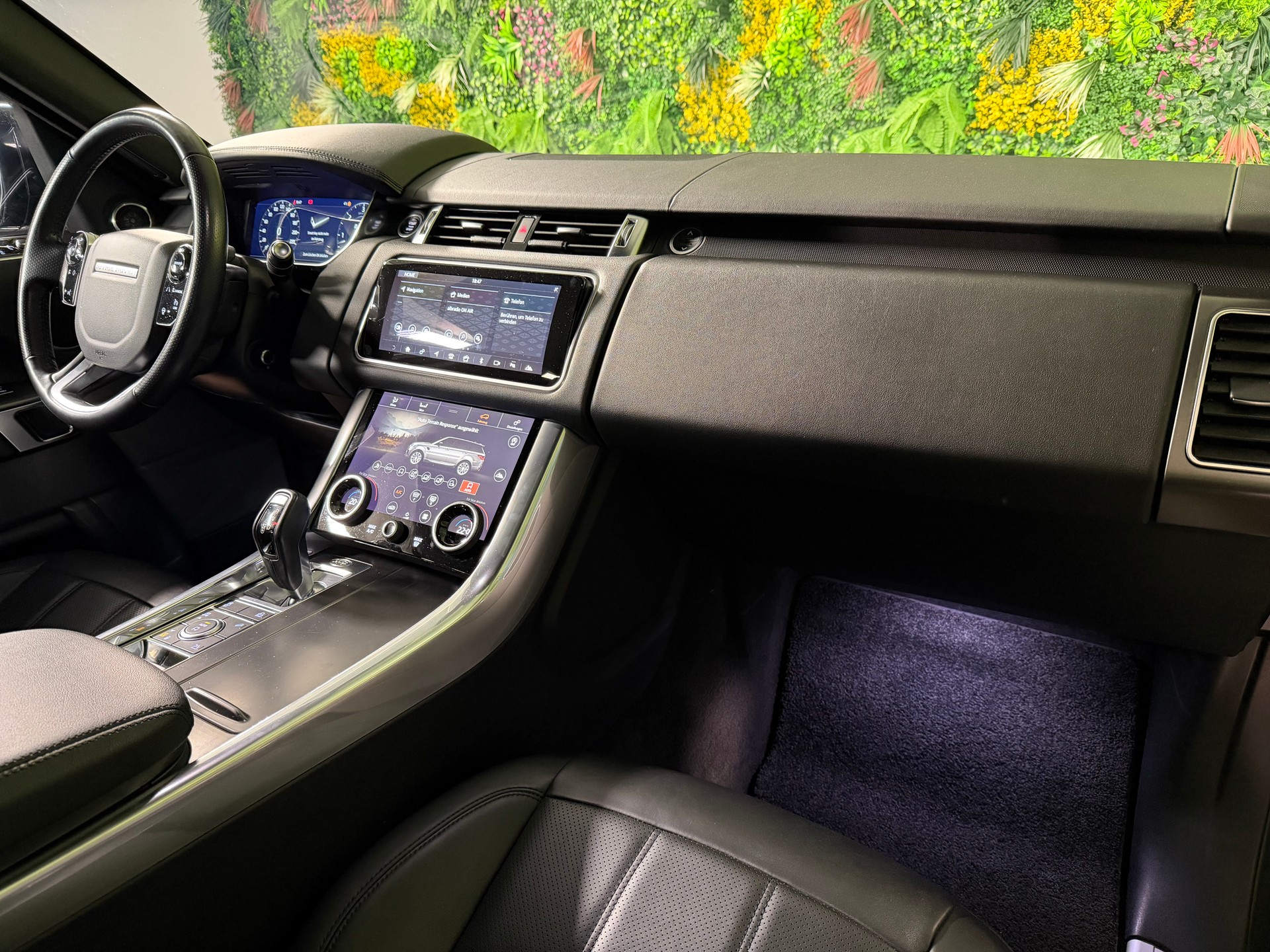 LAND ROVER Range Rover Sport 3.0 SDV6 HSE Dynamic Automatic-image-12
