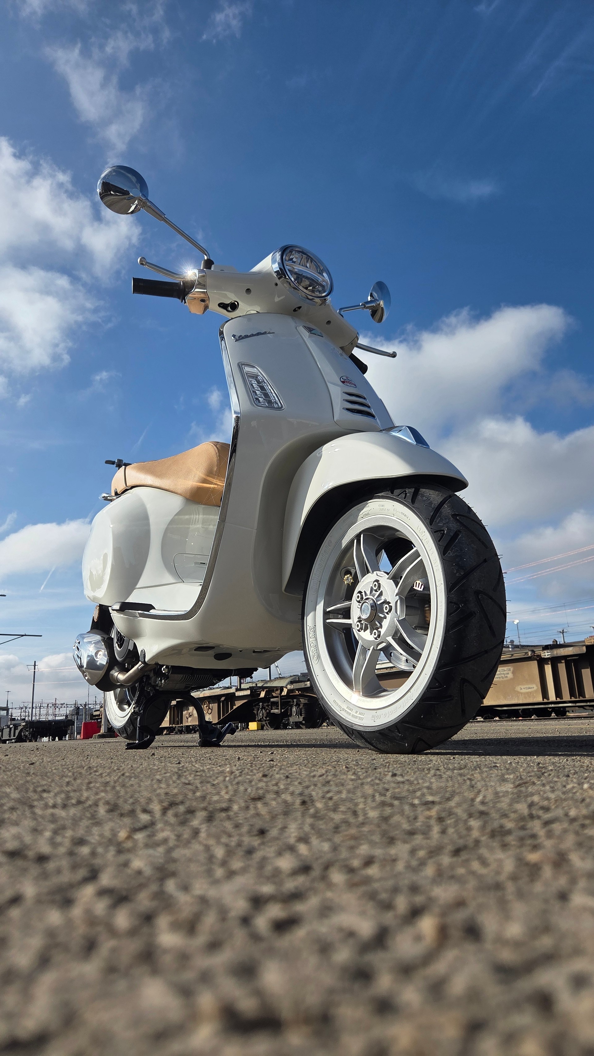 PIAGGIO Vespa Primavera 125 iGet 12" ABS-image-4