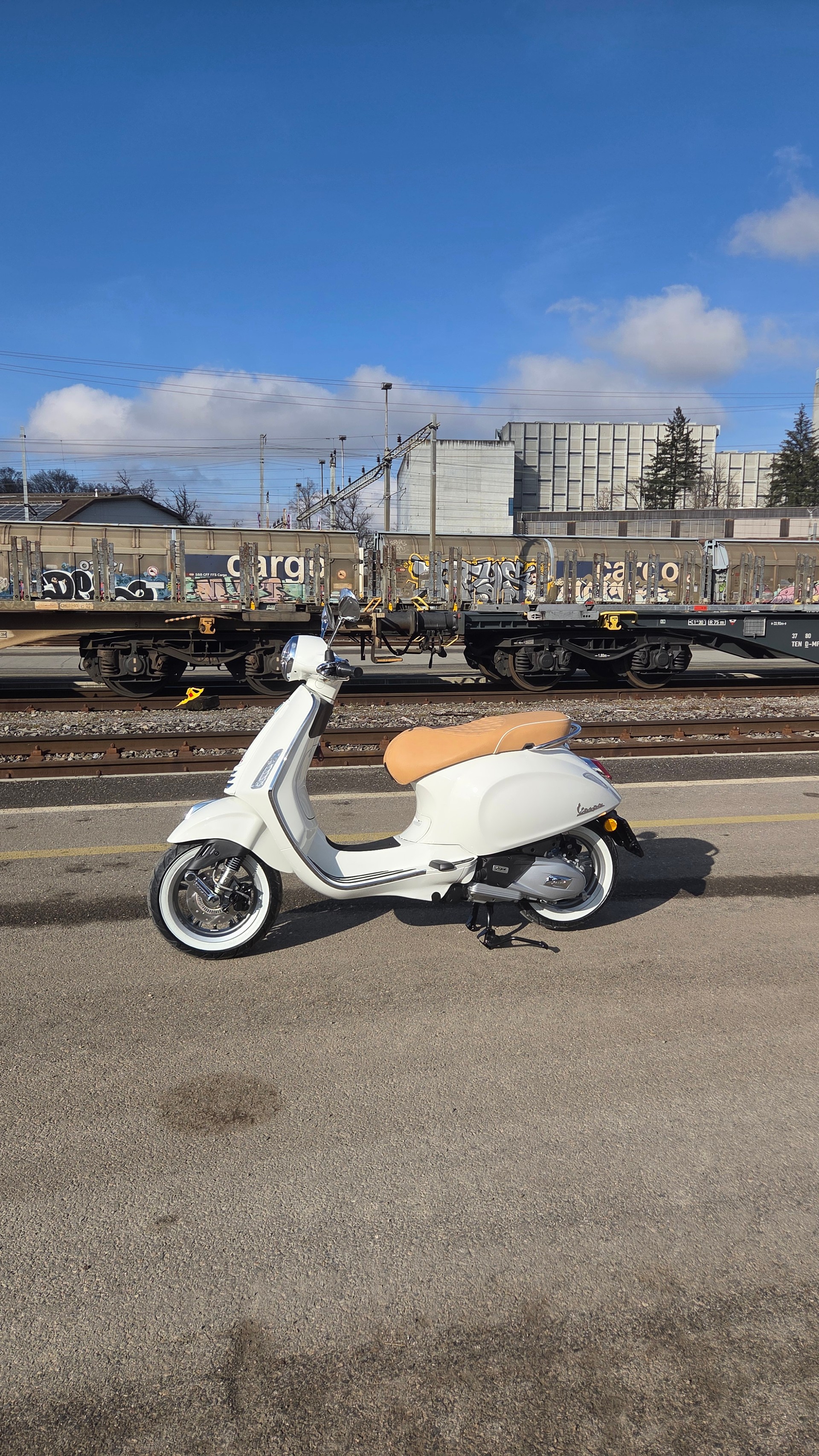 PIAGGIO Vespa Primavera 125 iGet 12" ABS-image-3