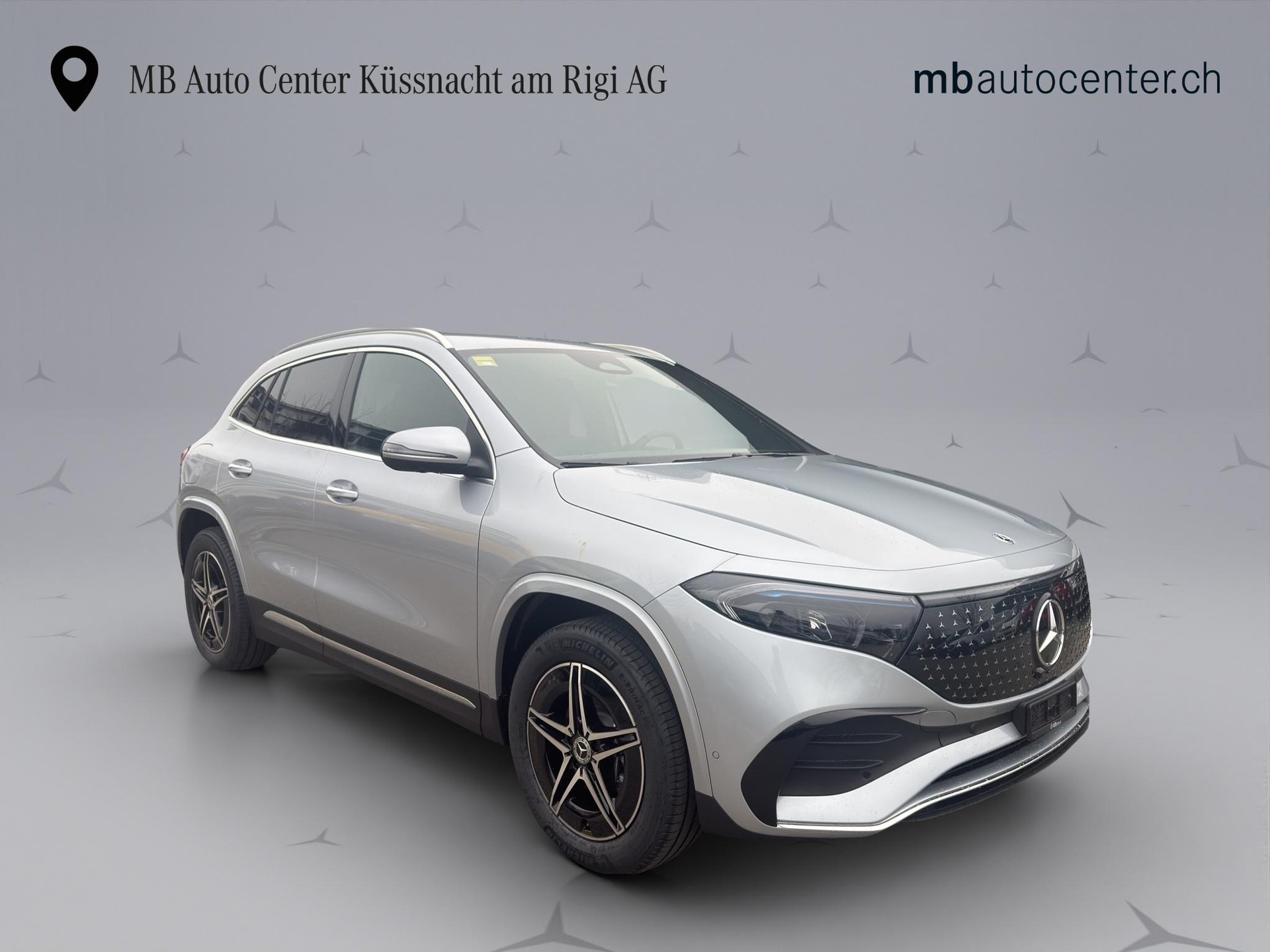 MERCEDES-BENZ EQA 300 AMG Line 4matic-image-7