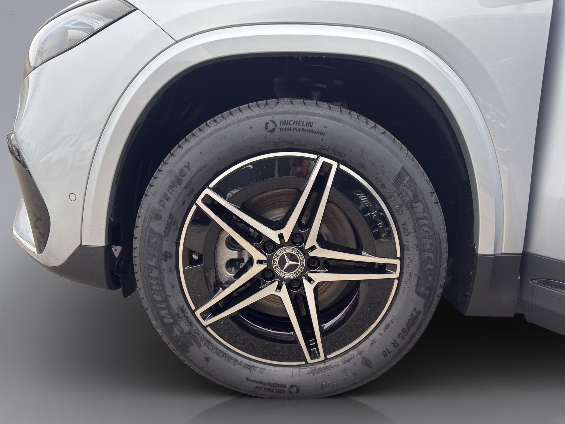 MERCEDES-BENZ EQA 300 AMG Line 4matic-image-16
