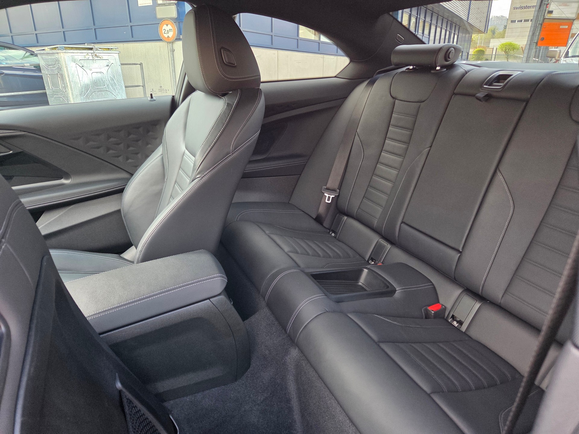 BMW 220d M Sport-image-10