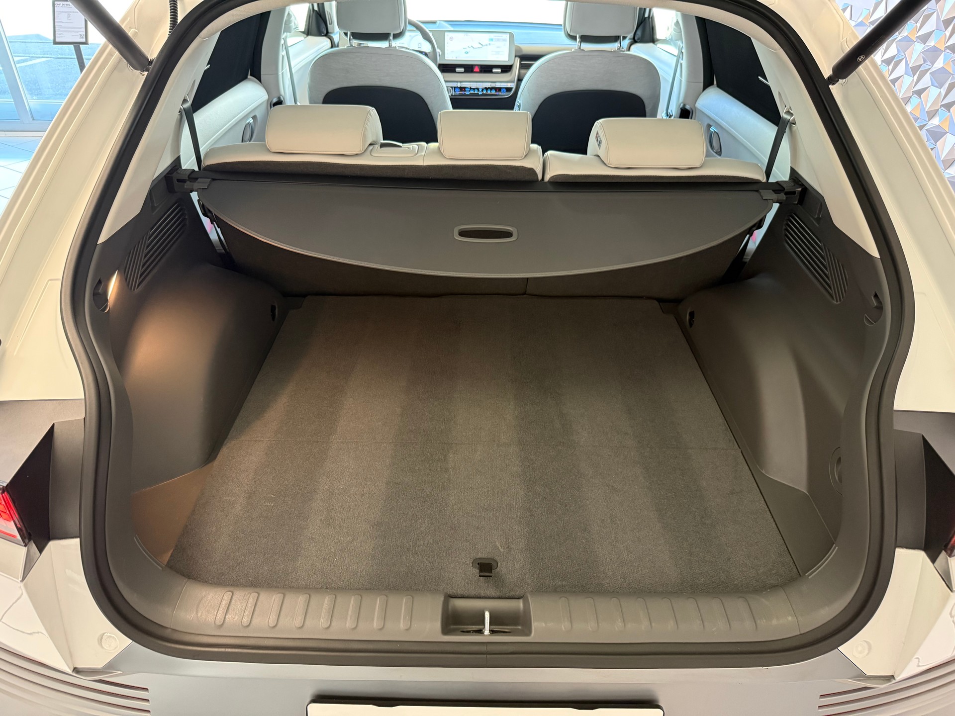 HYUNDAI Ioniq 5 72kWh First Edition 2WD SoH 100%-image-9