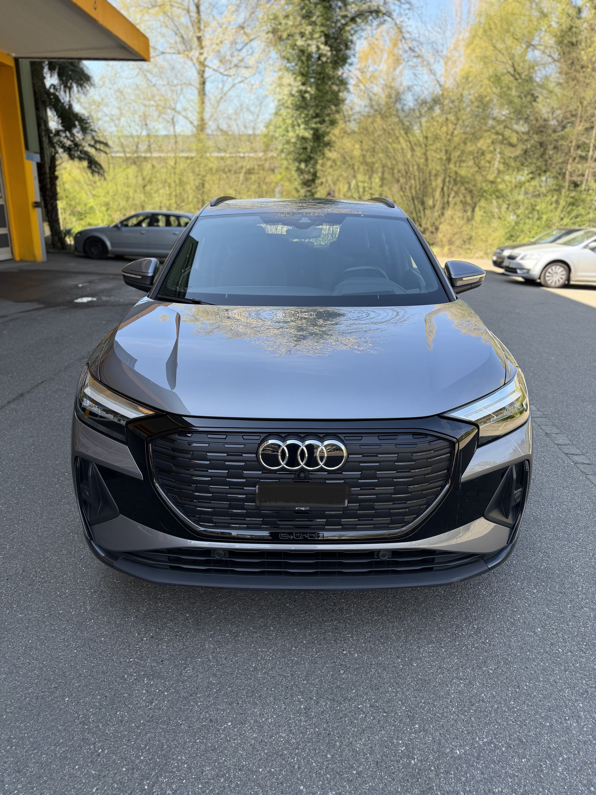 AUDI Q4 e-tron 40-image-1