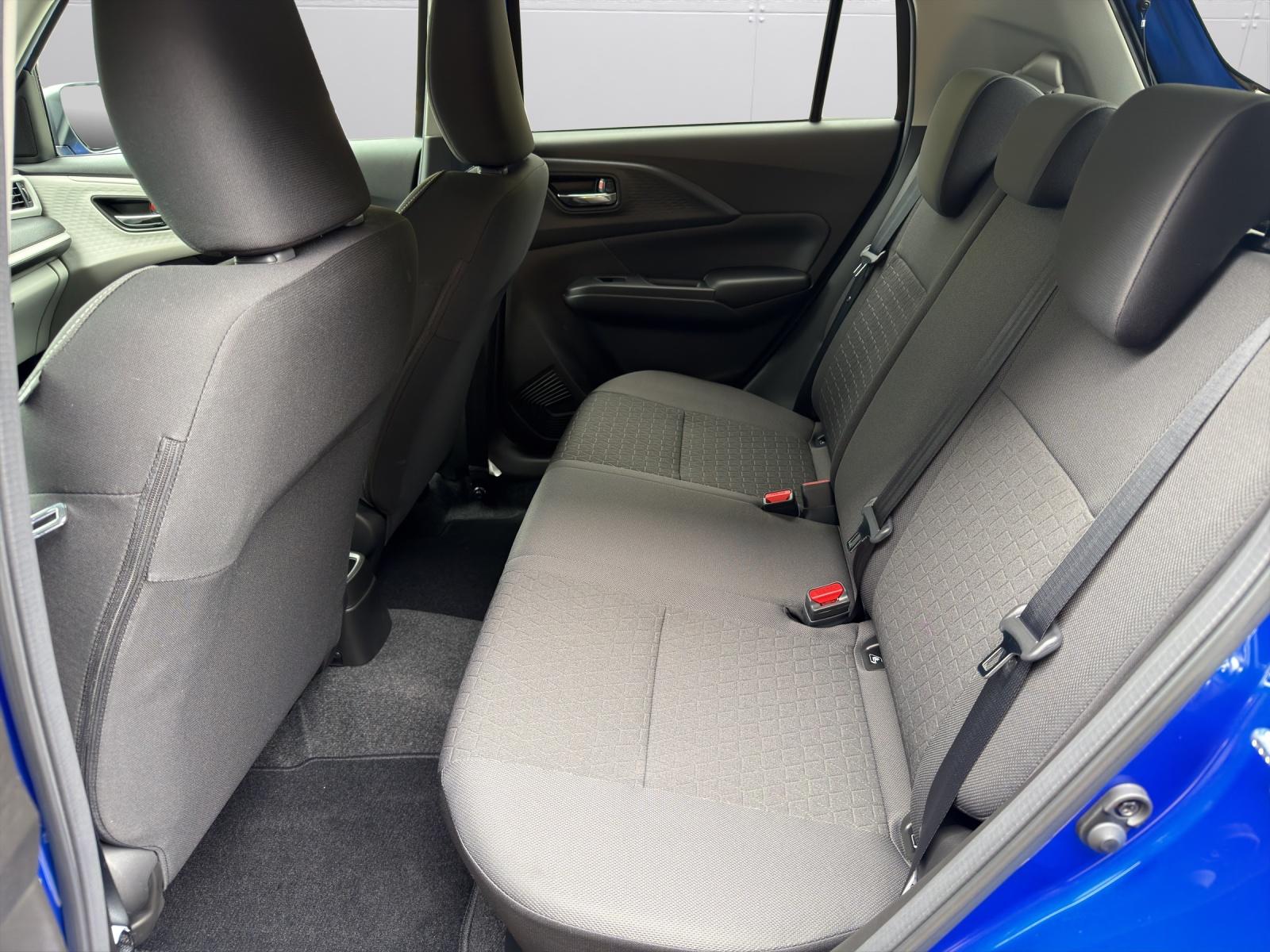 SUZUKI Swift 1.2 Sakura Hybrid 4x4-image-13