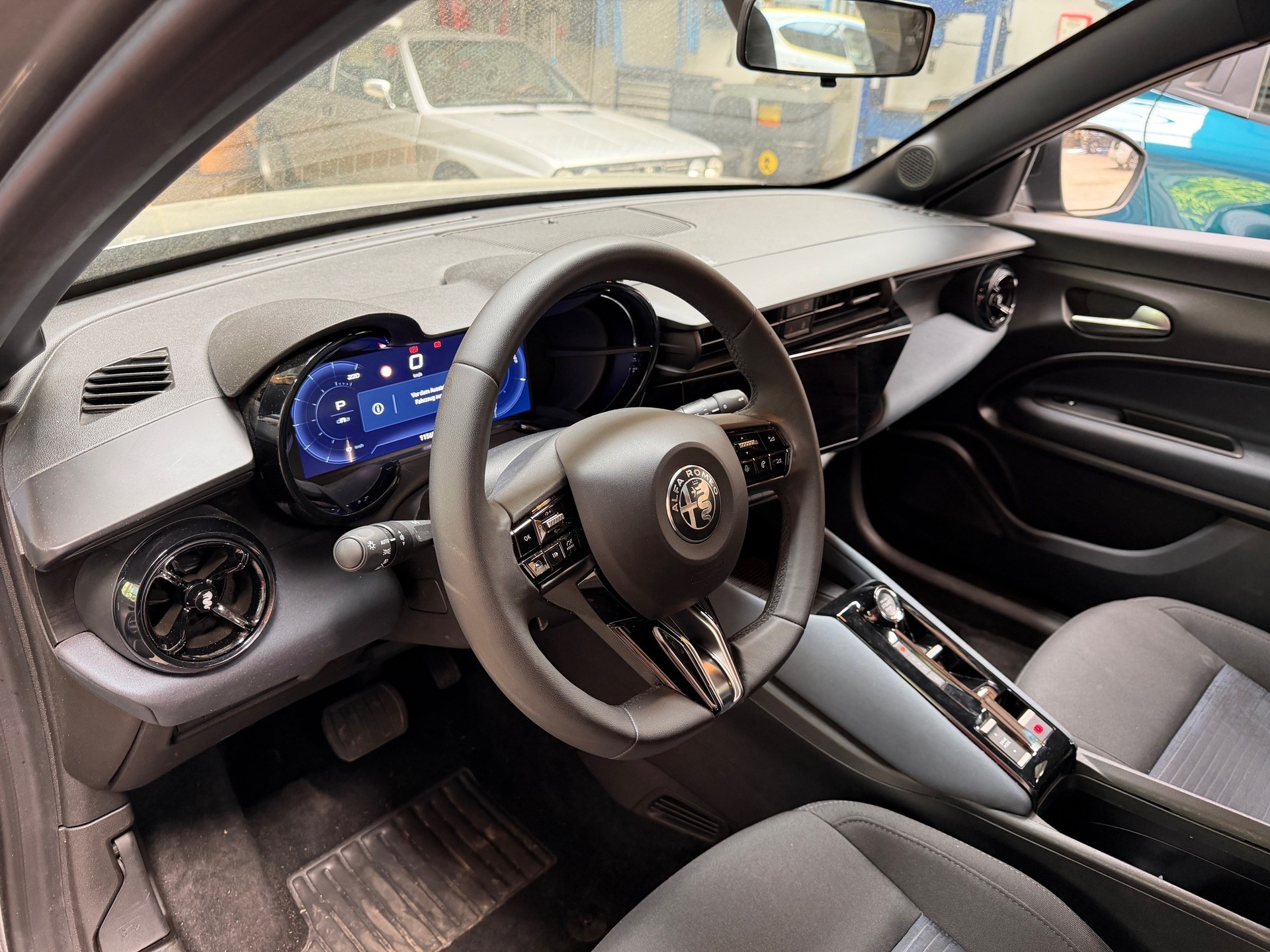 ALFA ROMEO Junior 156 54kWh Sprint-image-11