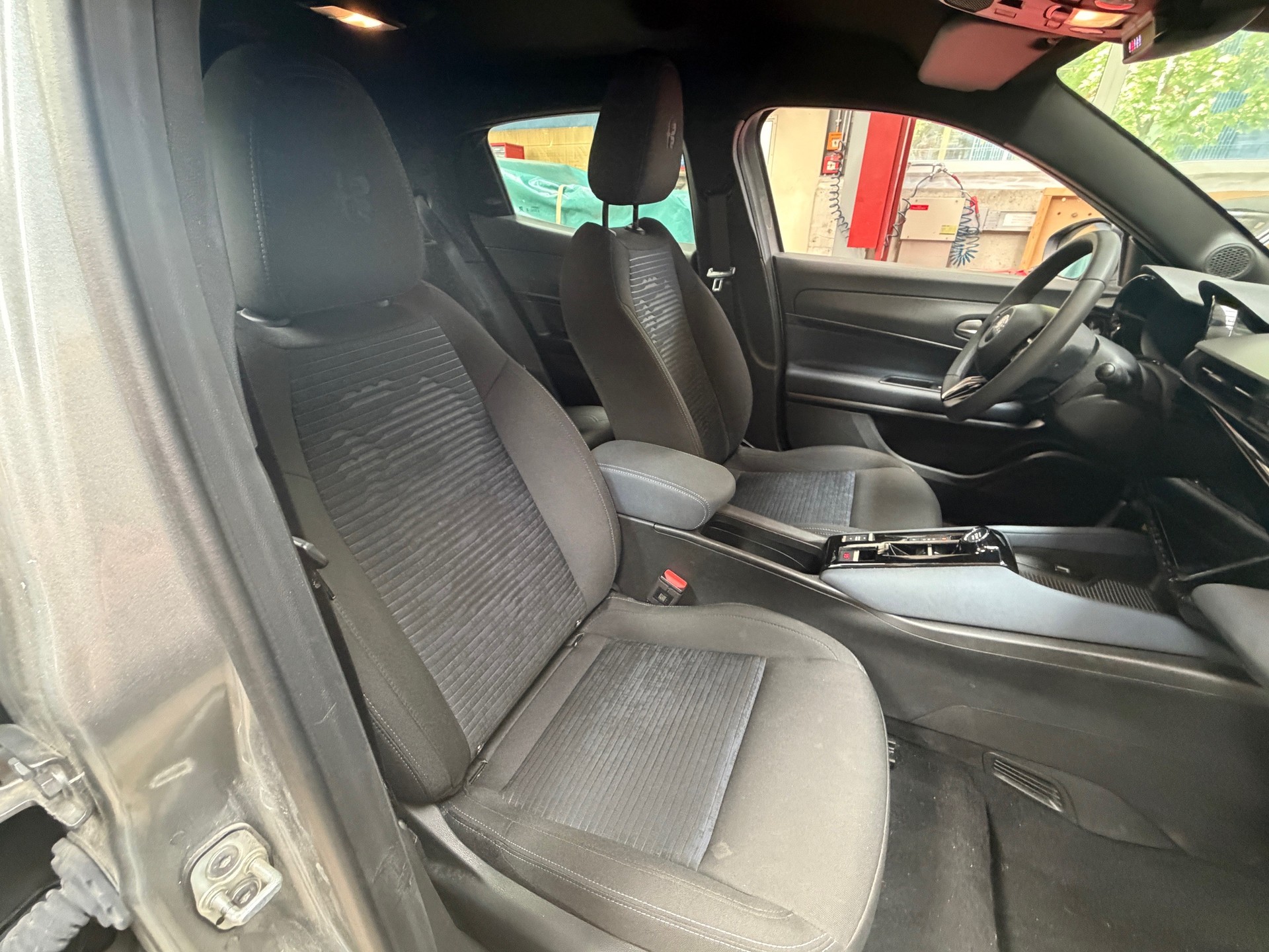 ALFA ROMEO Junior 156 54kWh Sprint-showroom-element-3
