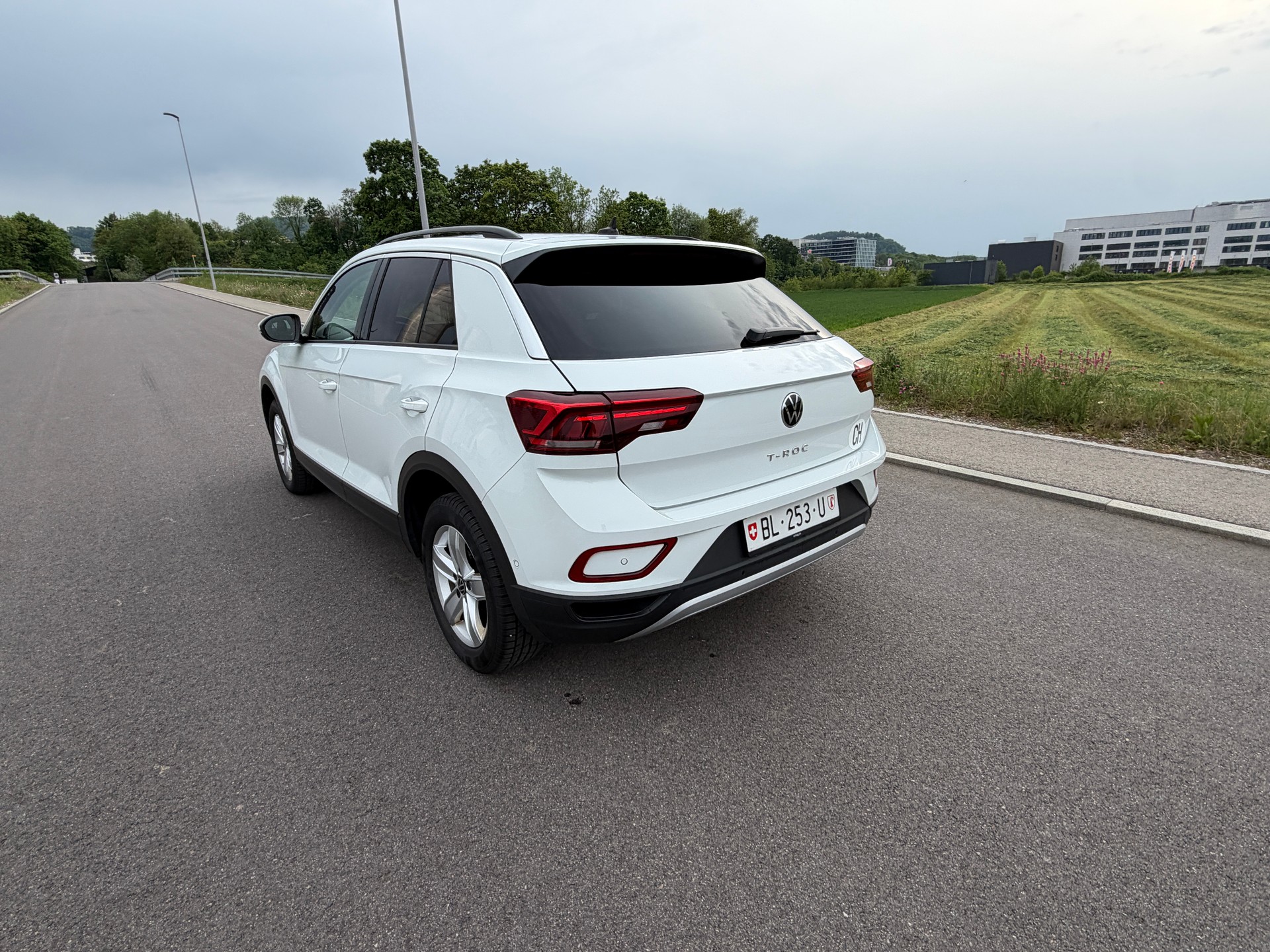 VW T-Roc 1.5 TSI EVO Life DSG-image-9