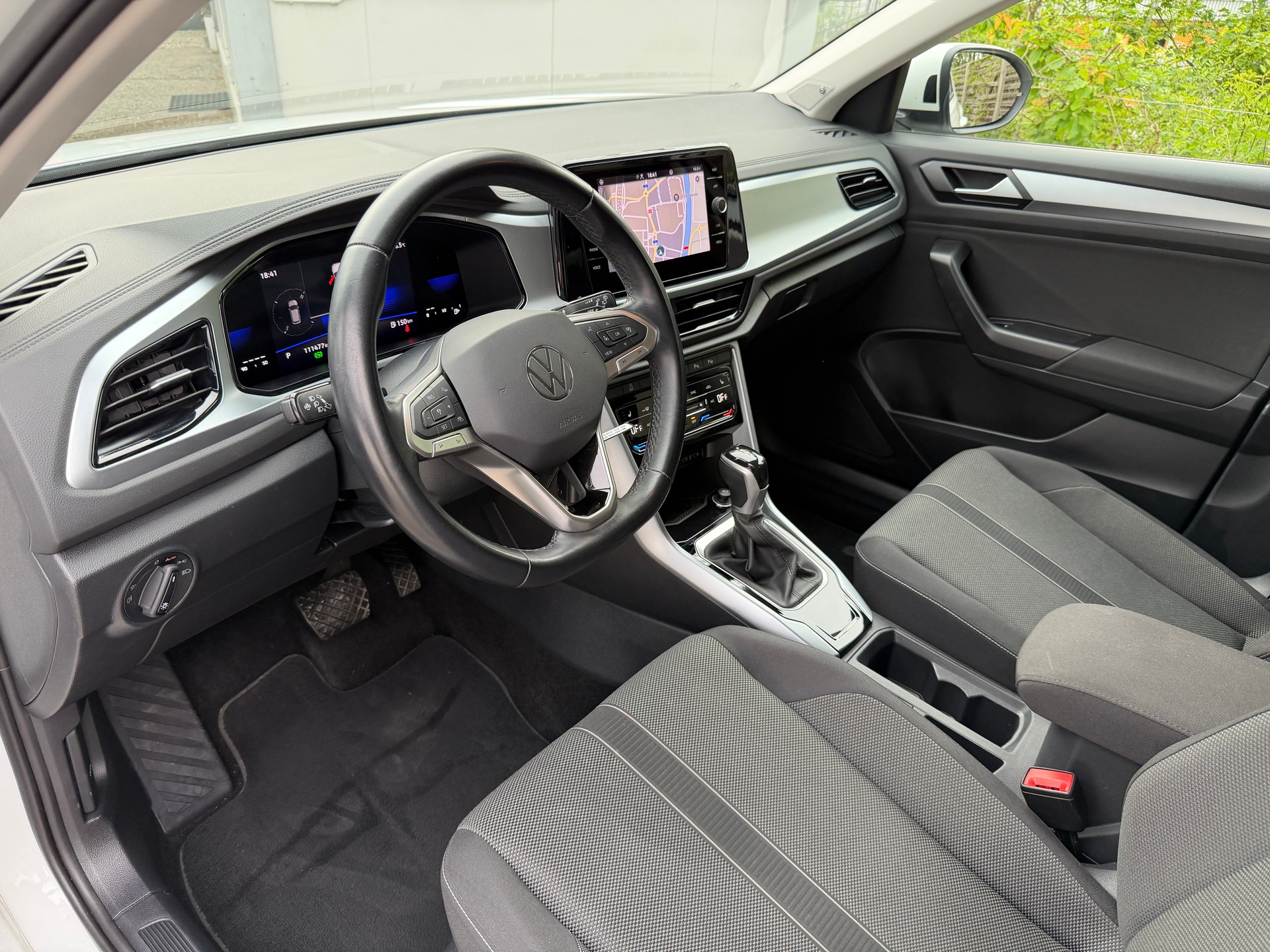 VW T-Roc 1.5 TSI EVO Life DSG-image-14