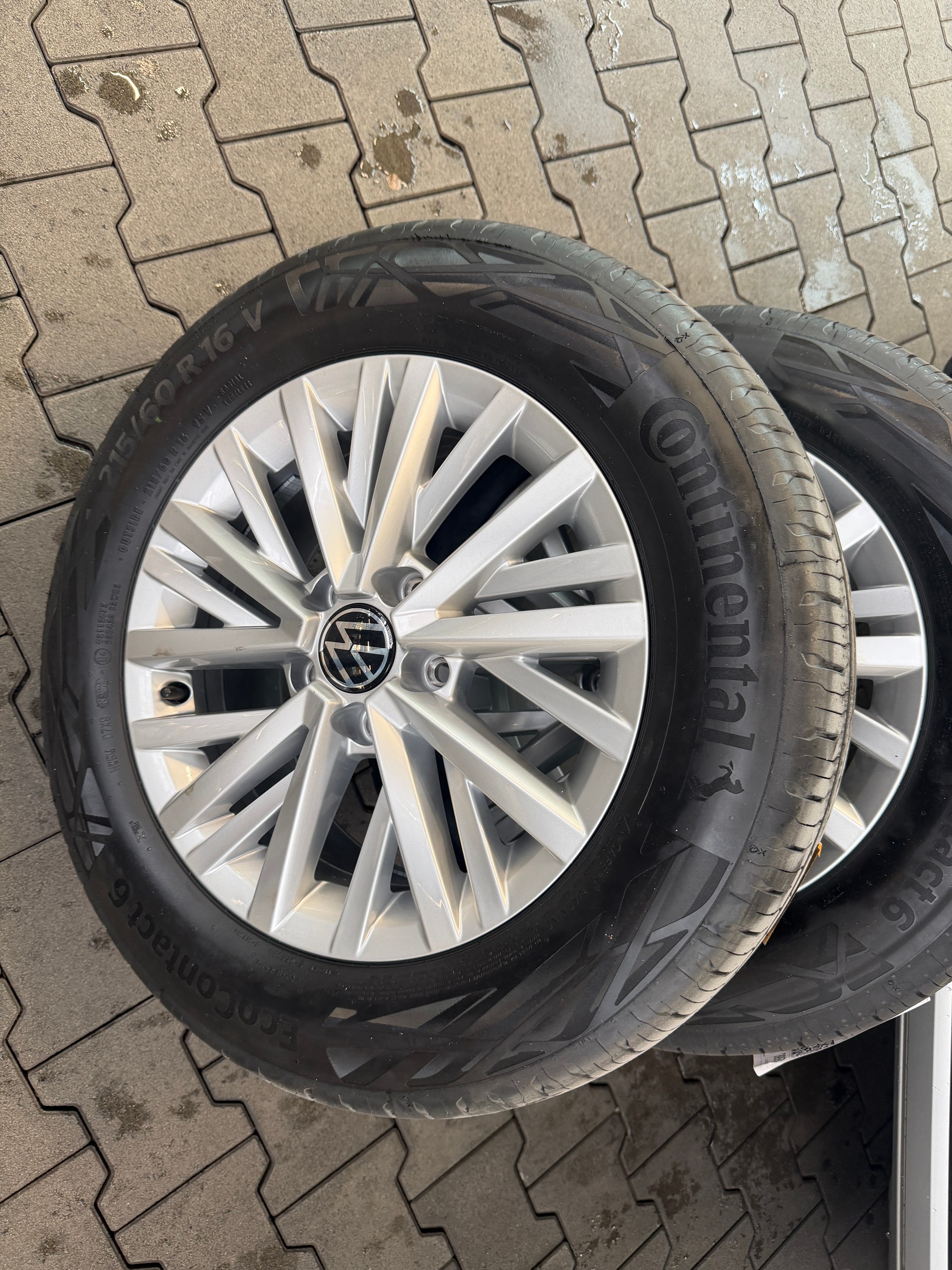 VW T-Roc 1.5 TSI EVO Life DSG-image-11